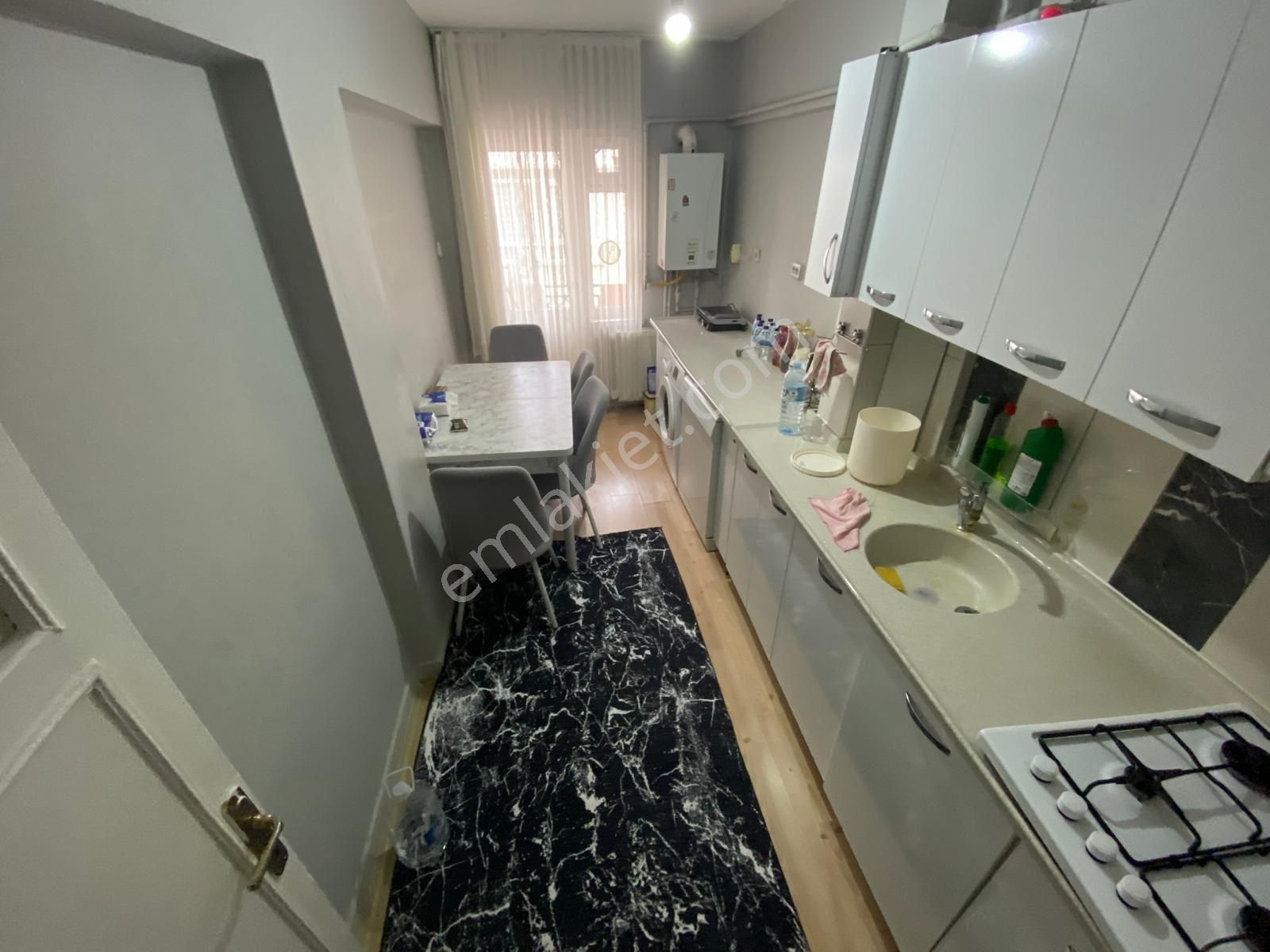 Sahibinden Şefkat Mahallesi Üst Kat 3+1 Ön Cepheli Önü Açık Yapılı Daire - Görsel 17