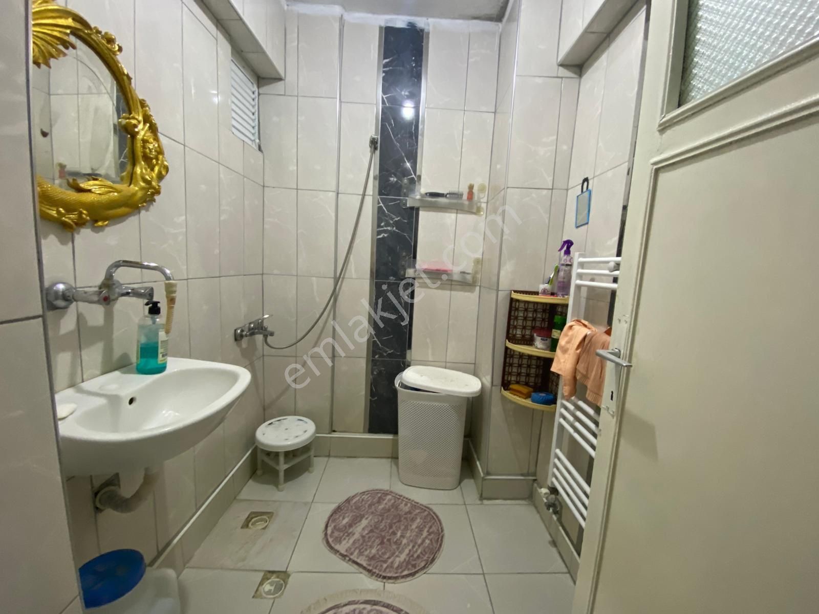 Sahibinden Şefkat Mahallesi Üst Kat 3+1 Ön Cepheli Önü Açık Yapılı Daire - Görsel 7