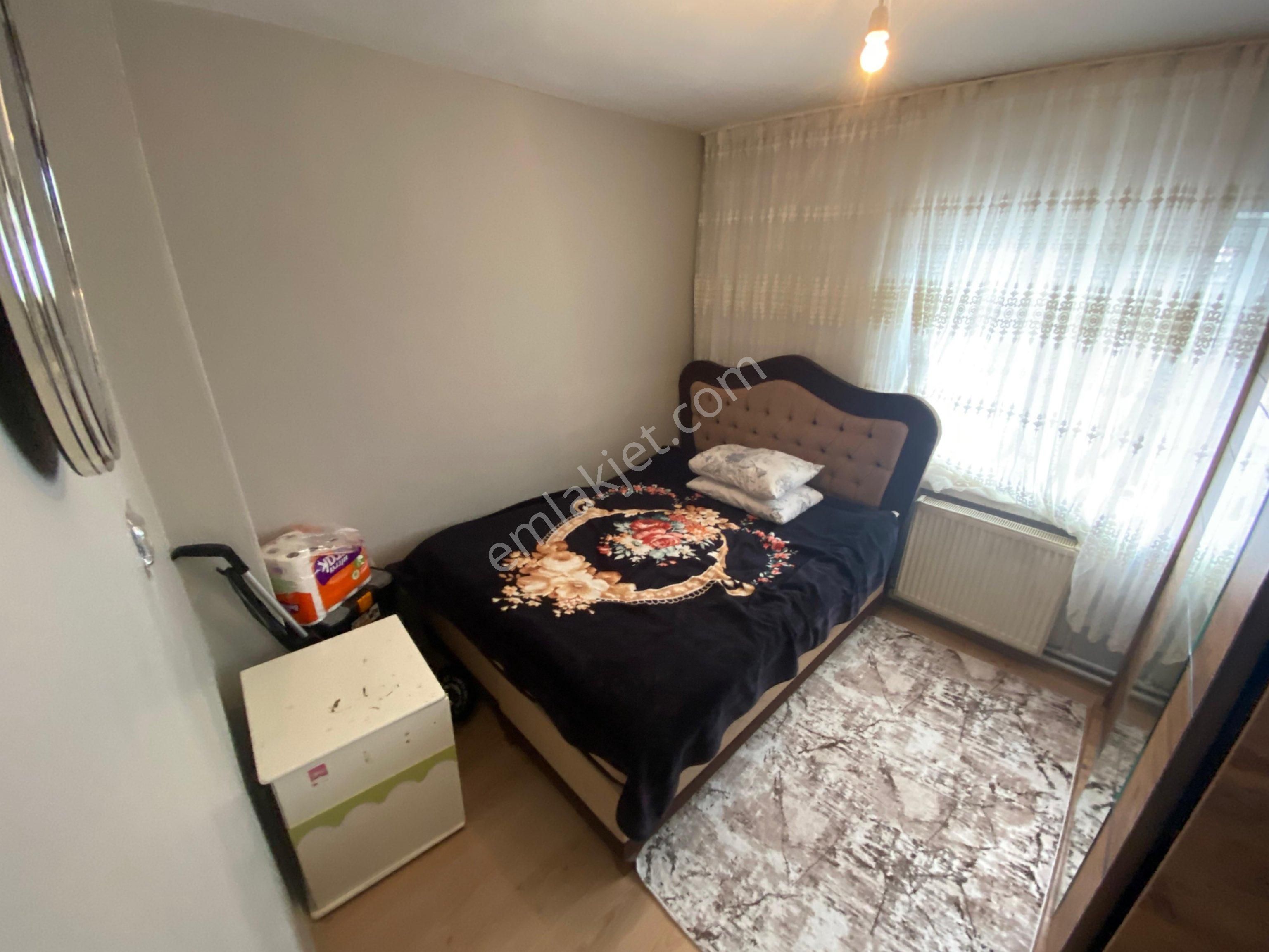 Sahibinden Şefkat Mahallesi Üst Kat 3+1 Ön Cepheli Önü Açık Yapılı Daire - Görsel 10