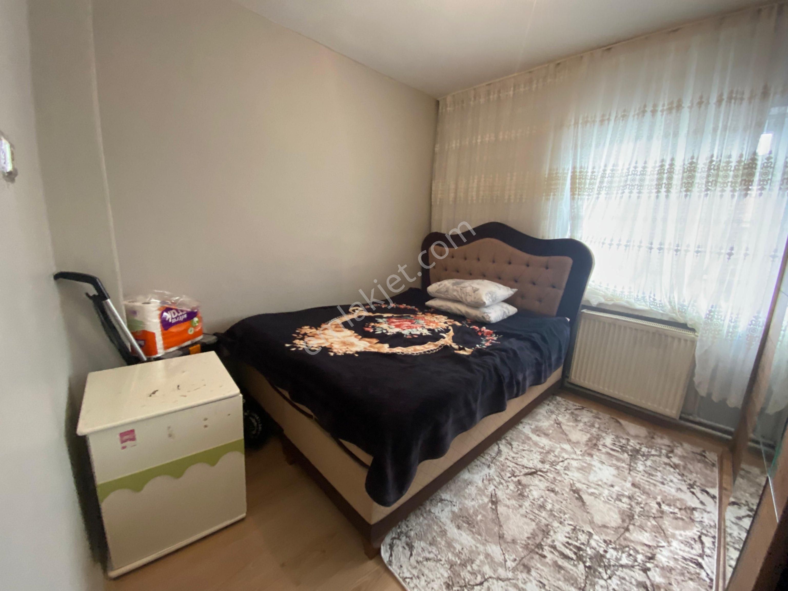 Sahibinden Şefkat Mahallesi Üst Kat 3+1 Ön Cepheli Önü Açık Yapılı Daire - Görsel 4