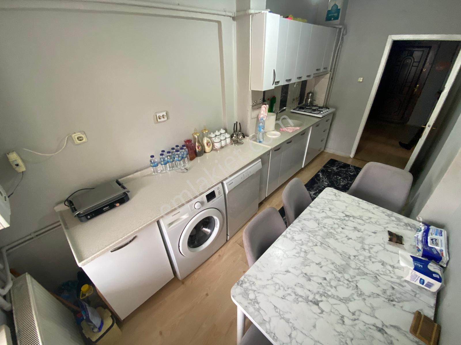 Sahibinden Şefkat Mahallesi Üst Kat 3+1 Ön Cepheli Önü Açık Yapılı Daire - Görsel 18