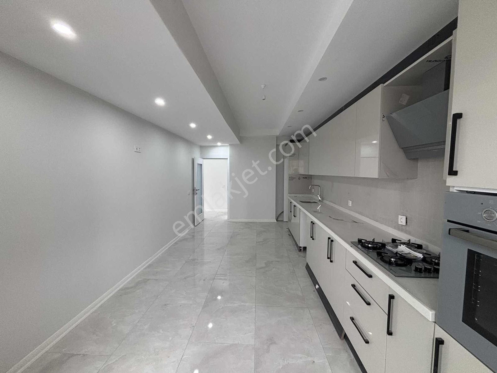 Fa Özbir'den 7/24 Güvenlikli Site İçi Muazzam Mutfaklı Lüx 2+1 - Görsel 29