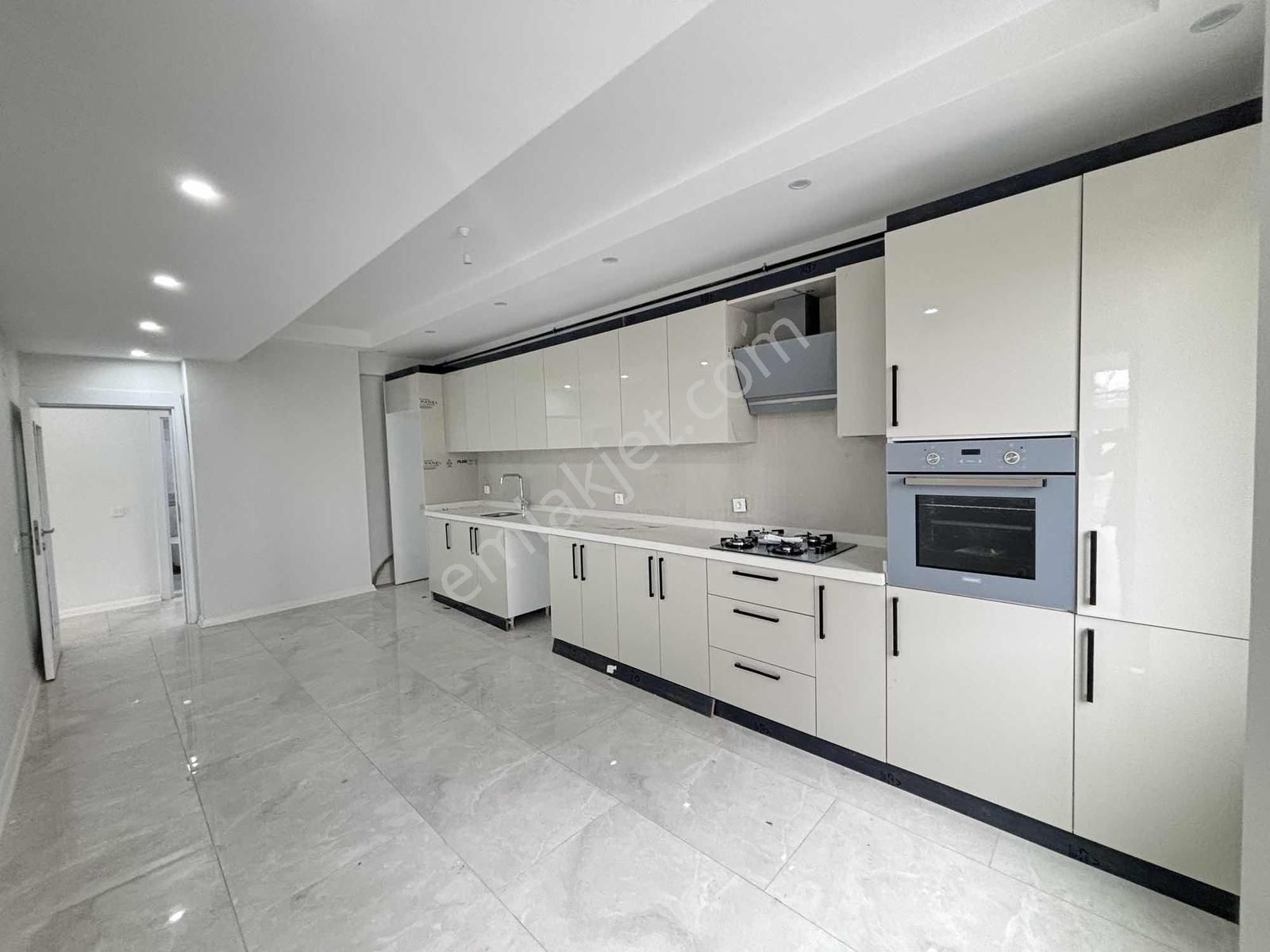 Fa Özbir'den 7/24 Güvenlikli Site İçi Muazzam Mutfaklı Lüx 2+1 - Görsel 27