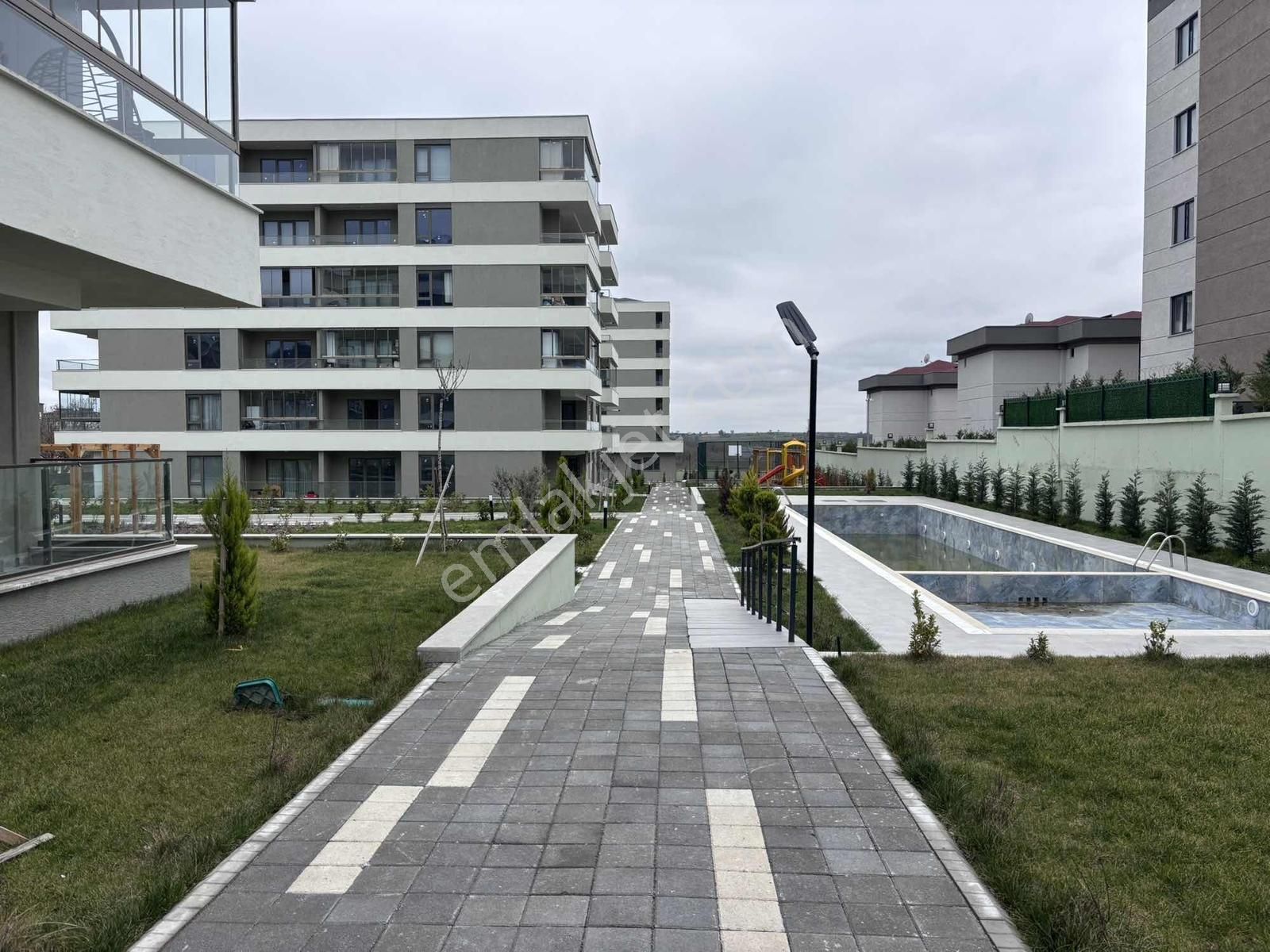 Fa Özbir'den 7/24 Güvenlikli Site İçi Muazzam Mutfaklı Lüx 2+1 - Görsel 4