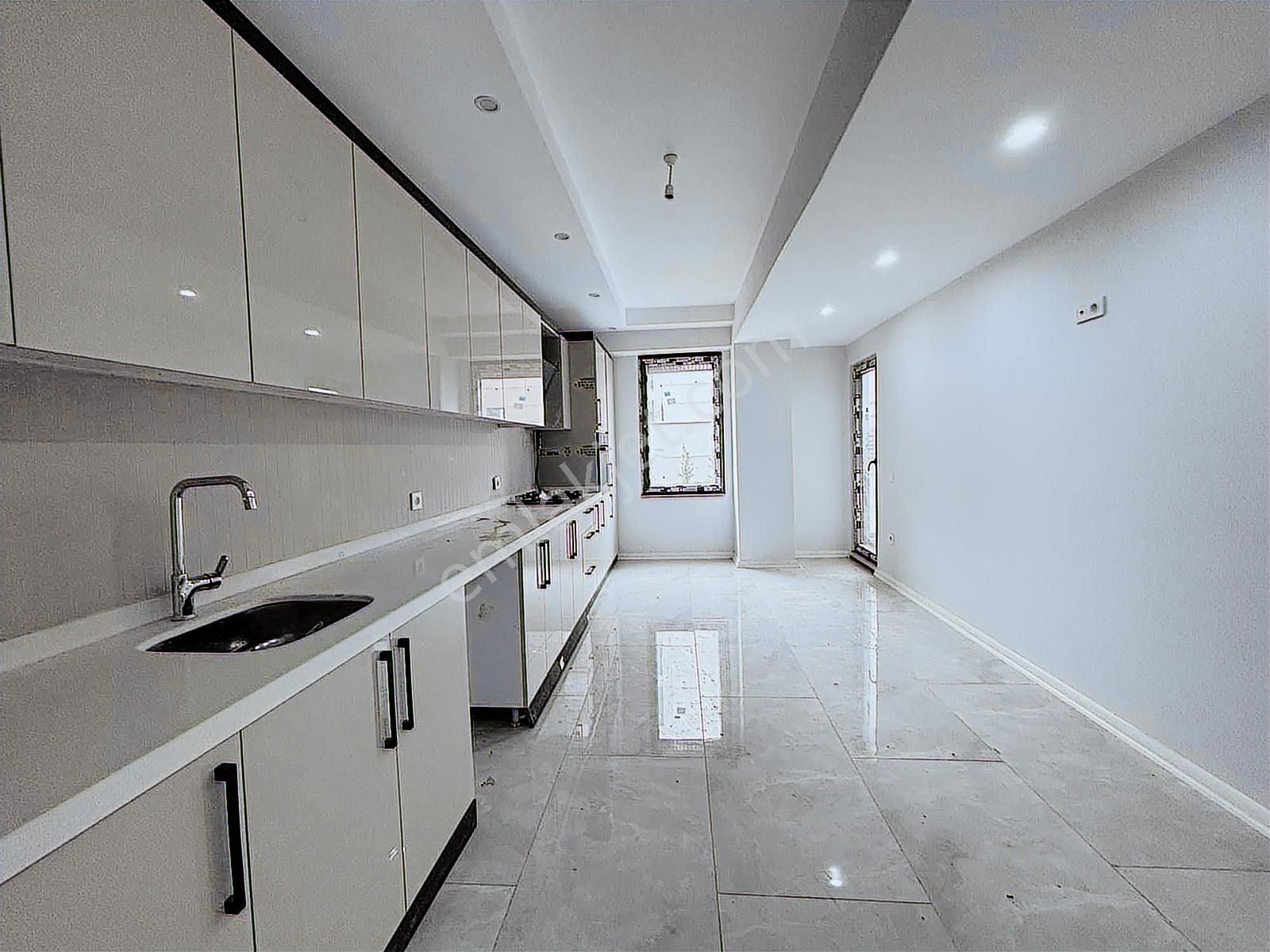 Fa Özbir'den 7/24 Güvenlikli Site İçi Muazzam Mutfaklı Lüx 2+1 - Görsel 30