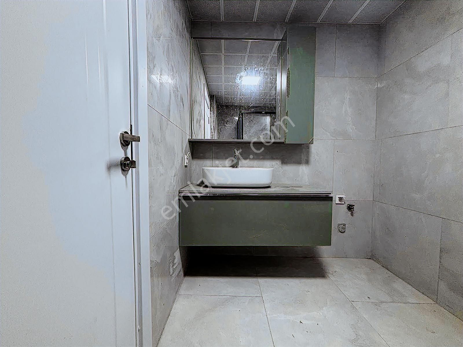 Fa Özbir'den 7/24 Güvenlikli Site İçi Muazzam Mutfaklı Lüx 2+1 - Görsel 22