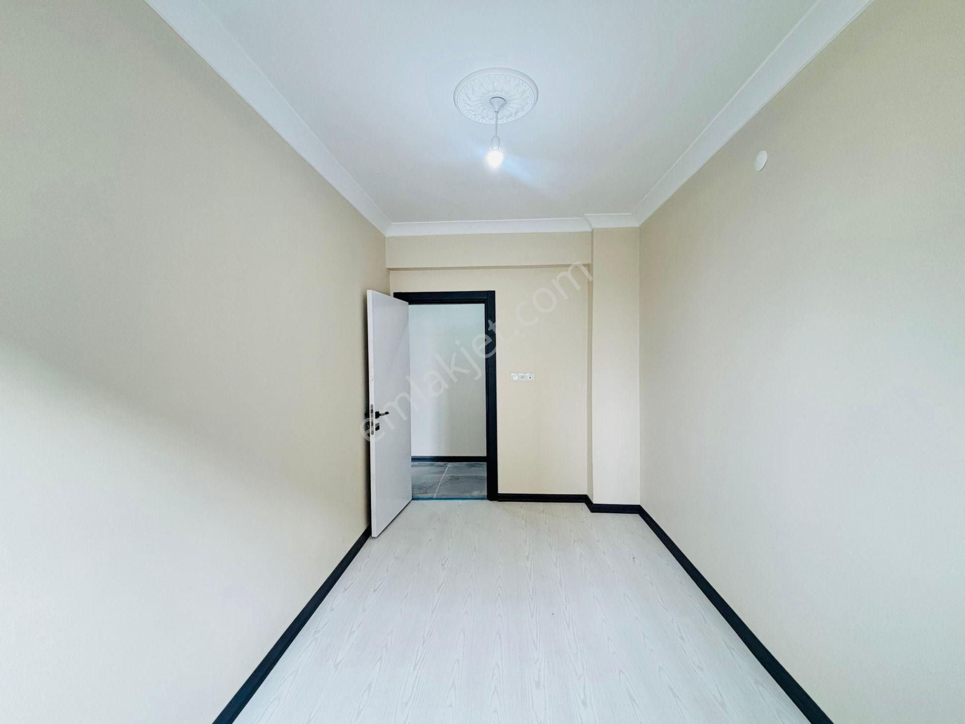 Güven'den Çerkezköy'de Servis Durakları Yanı Ön Cephe 2+1 Daire - Görsel 12