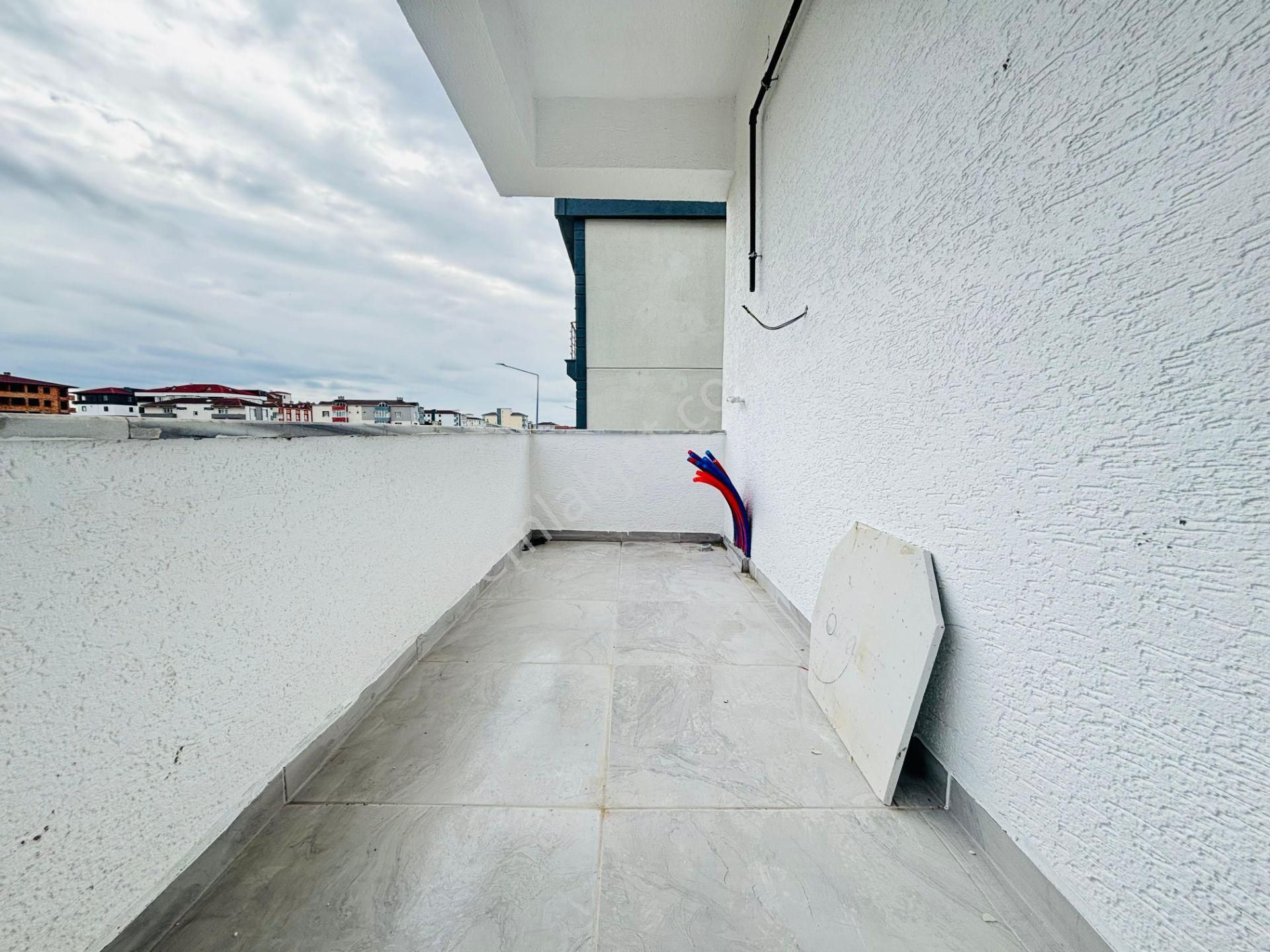 Güven'den Çerkezköy'de Servis Durakları Yanı Ön Cephe 2+1 Daire - Görsel 9