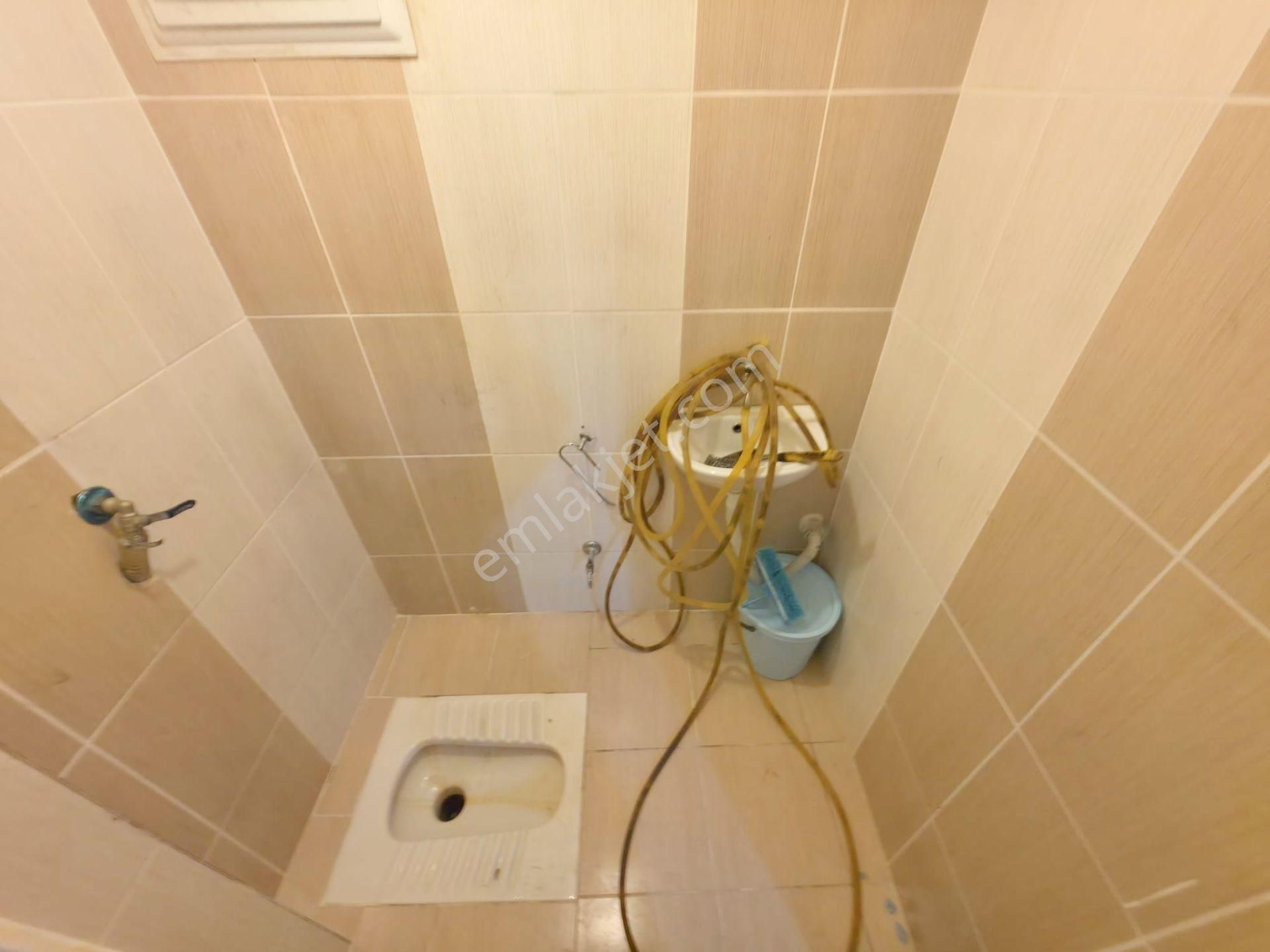 ▇altınkum'da Arakat Ayrı Mutfak Çift Wcli Ön Cephe 2+1 Daire - Görsel 18