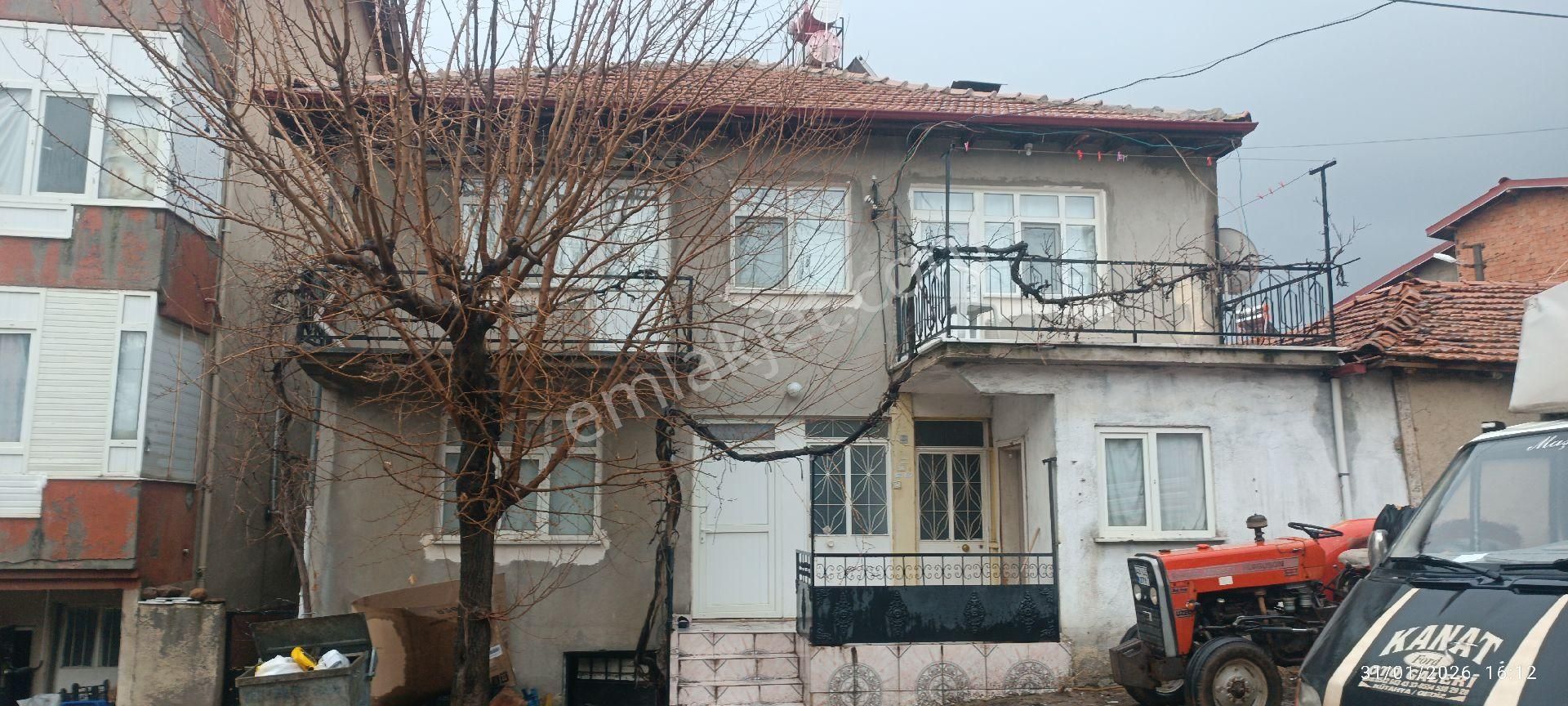 Erdoğmuş'da Satılık 2 Katlı Köyevi - Görsel 7