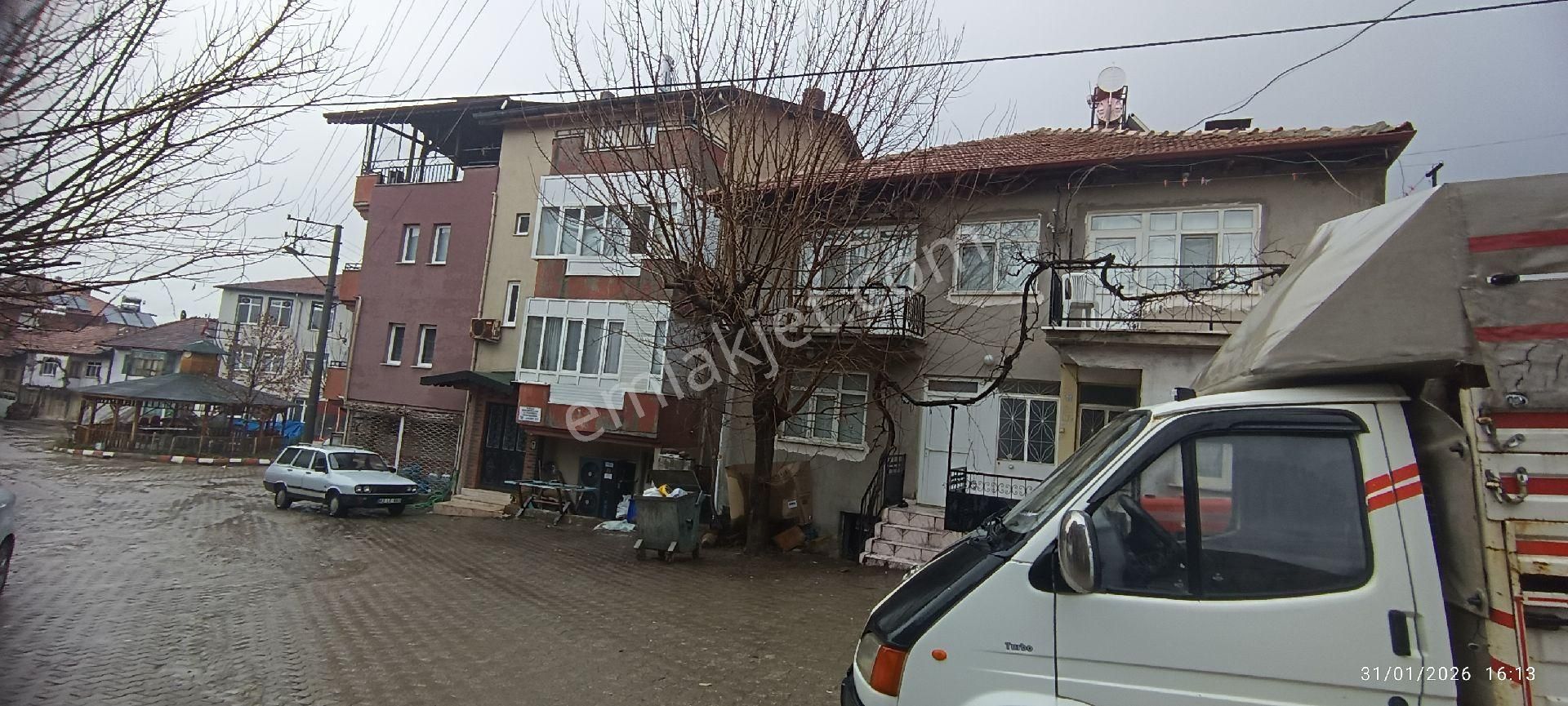 Erdoğmuş'da Satılık 2 Katlı Köyevi - Görsel 9