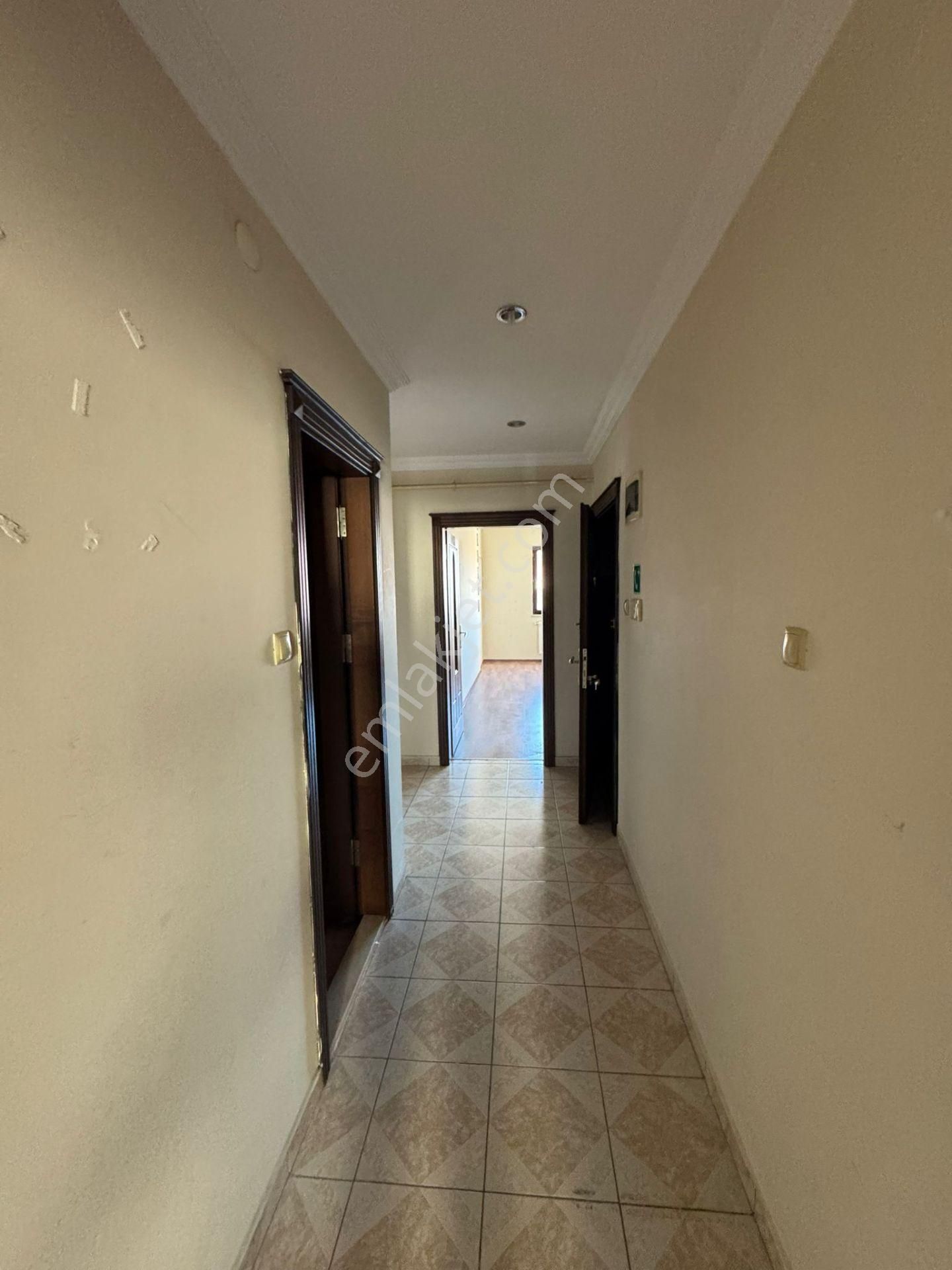 Trabzon Kalkınmada Kiralık 4+1 Daire - Görsel 2