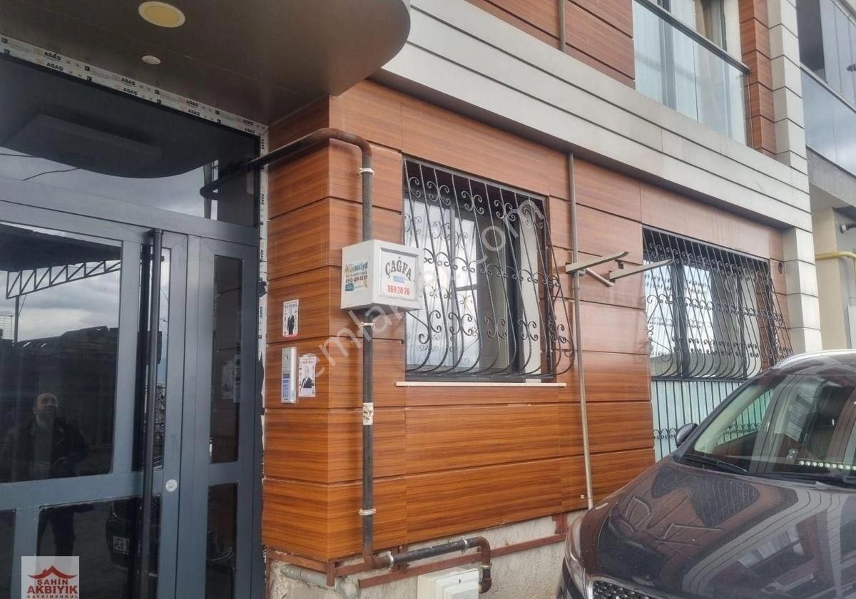 Bayraklı İzban Yakını 1+1 D.gazlı 50m2 Giriş Kat
