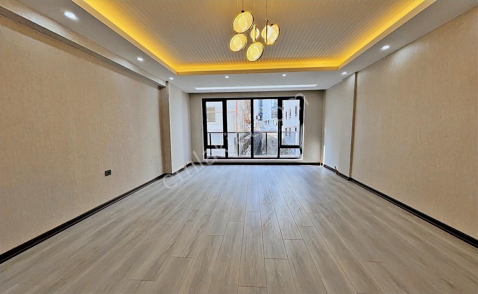 Keçiören'de Full+full Yapılı İskanlı Katta Sıfır 3+1 Daire - Görsel 11