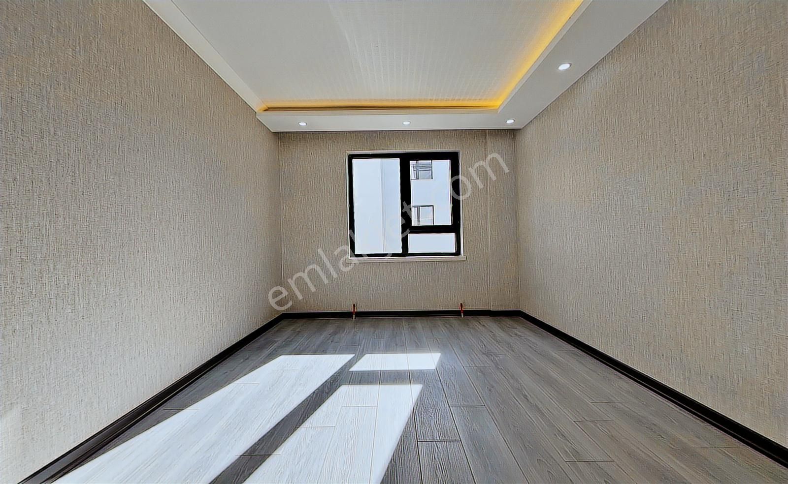 Keçiören'de Full+full Yapılı İskanlı Katta Sıfır 3+1 Daire - Görsel 16