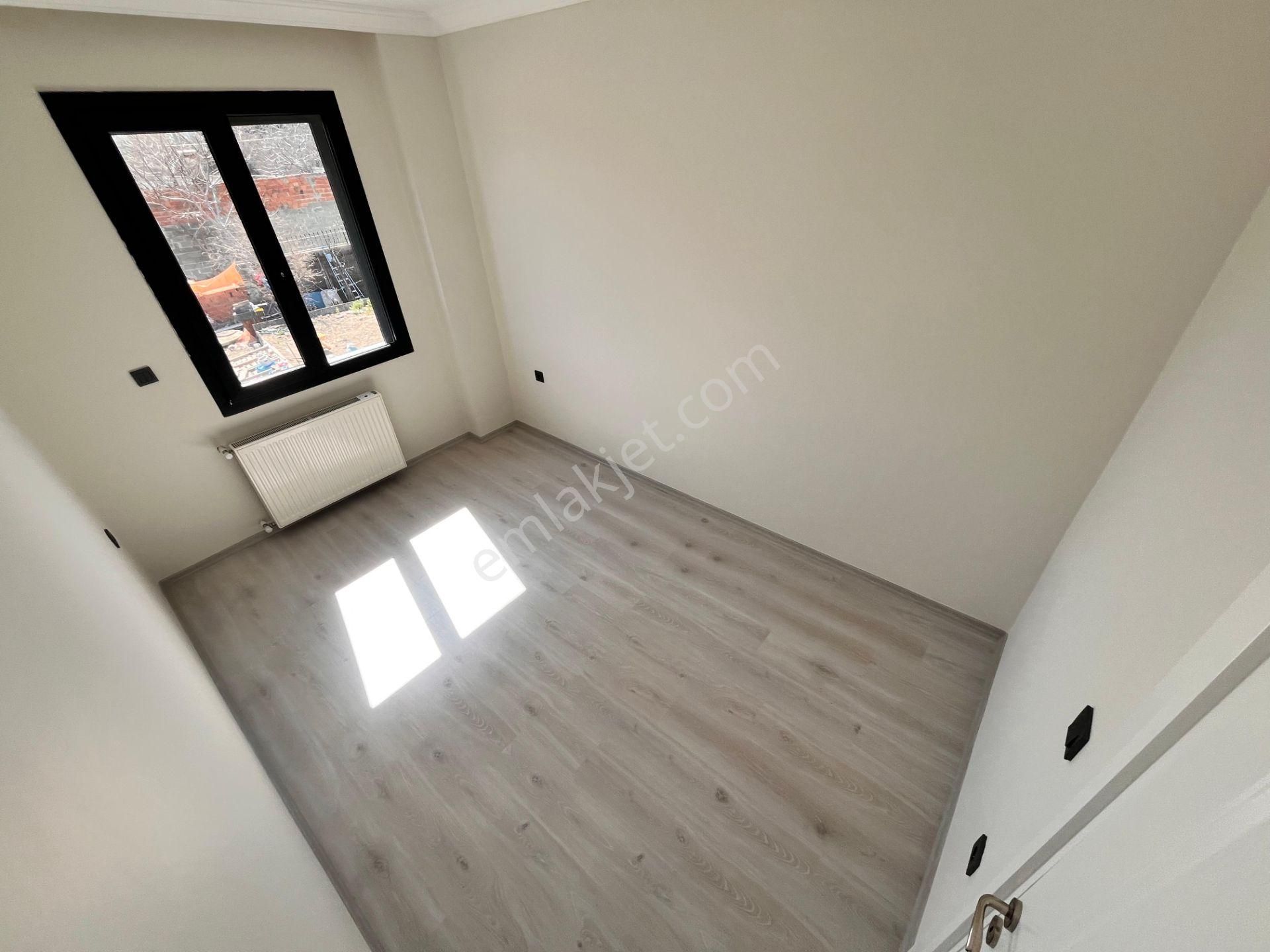 Sadece Parstan Zeytinlide Çay Manzaralı Lüks Satılık 4+1 Villa - Görsel 18