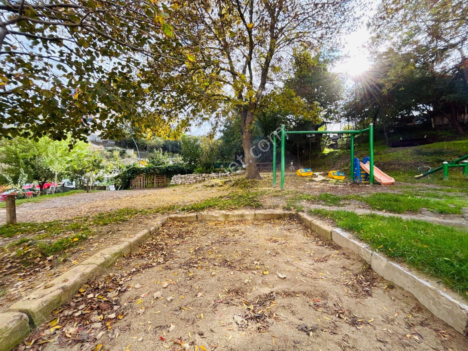 Güven'den İstasyonda Butik Sitede Hızlı Trene Yakın 3+1 Daire - Görsel 23