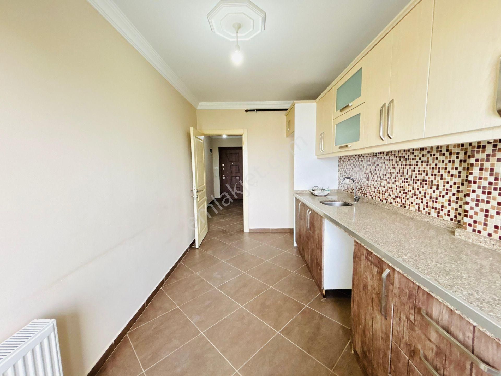 Güven'den İstasyonda Butik Sitede Hızlı Trene Yakın 3+1 Daire - Görsel 2