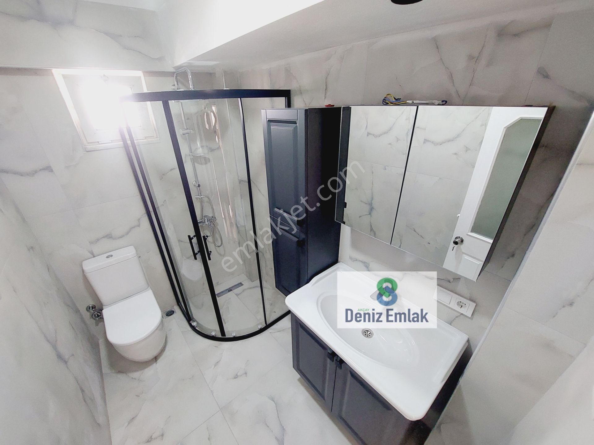 Denizden Akçay Yenimahallede Arakat Masrafsız Satılık 3+1 Daire. - Görsel 23