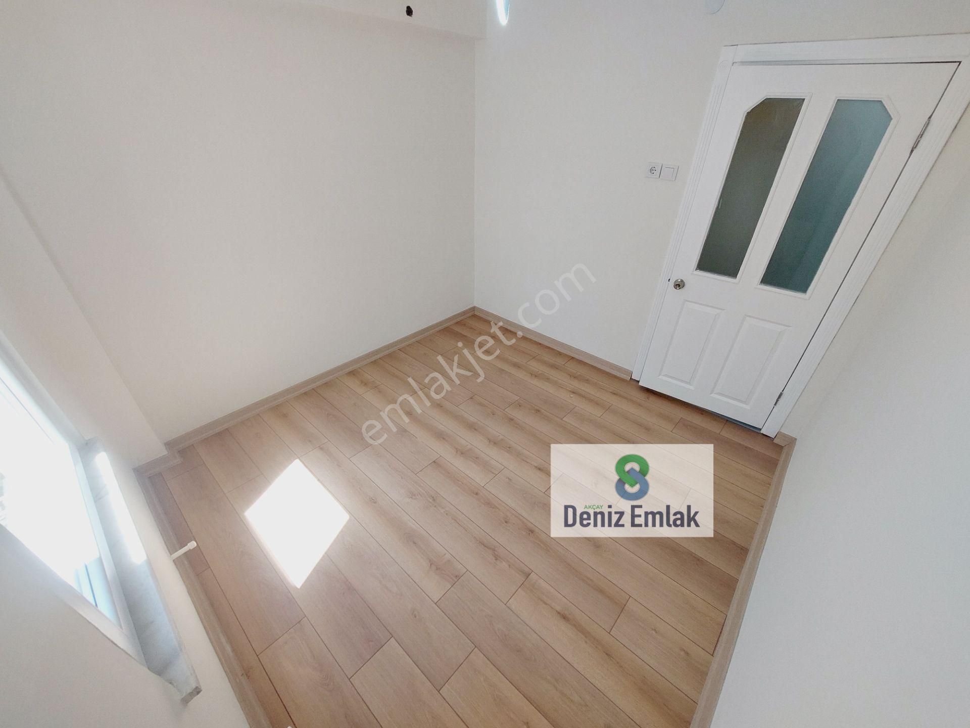 Denizden Akçay Yenimahallede Arakat Masrafsız Satılık 3+1 Daire. - Görsel 18