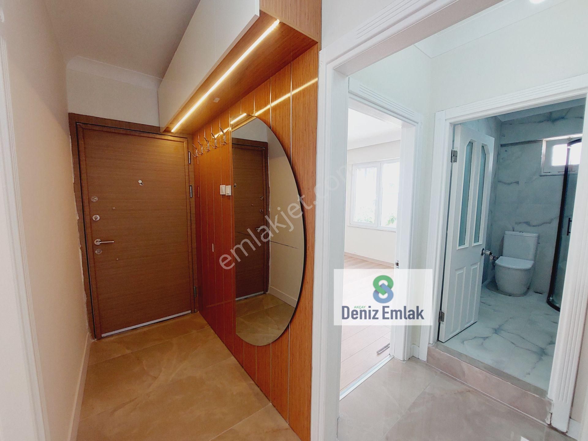 Denizden Akçay Yenimahallede Arakat Masrafsız Satılık 3+1 Daire. - Görsel 3