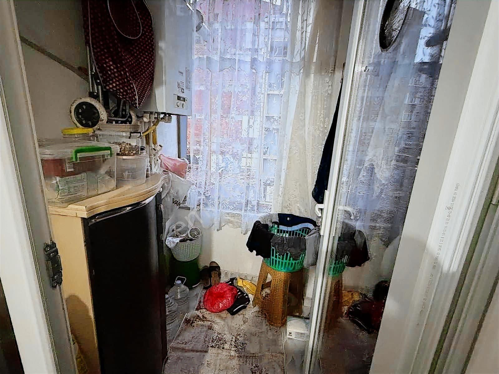 Önlü'den Mehmet Akif'te 2+1 80m2 Merkezi Konum'da Daire - Görsel 3