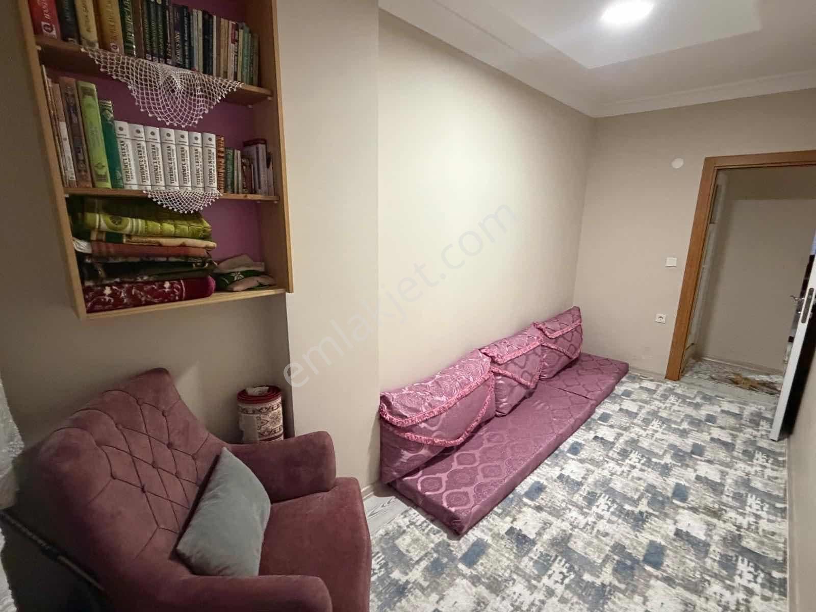 Önlü'den Mehmet Akif'te 2+1 80m2 Merkezi Konum'da Daire - Görsel 4