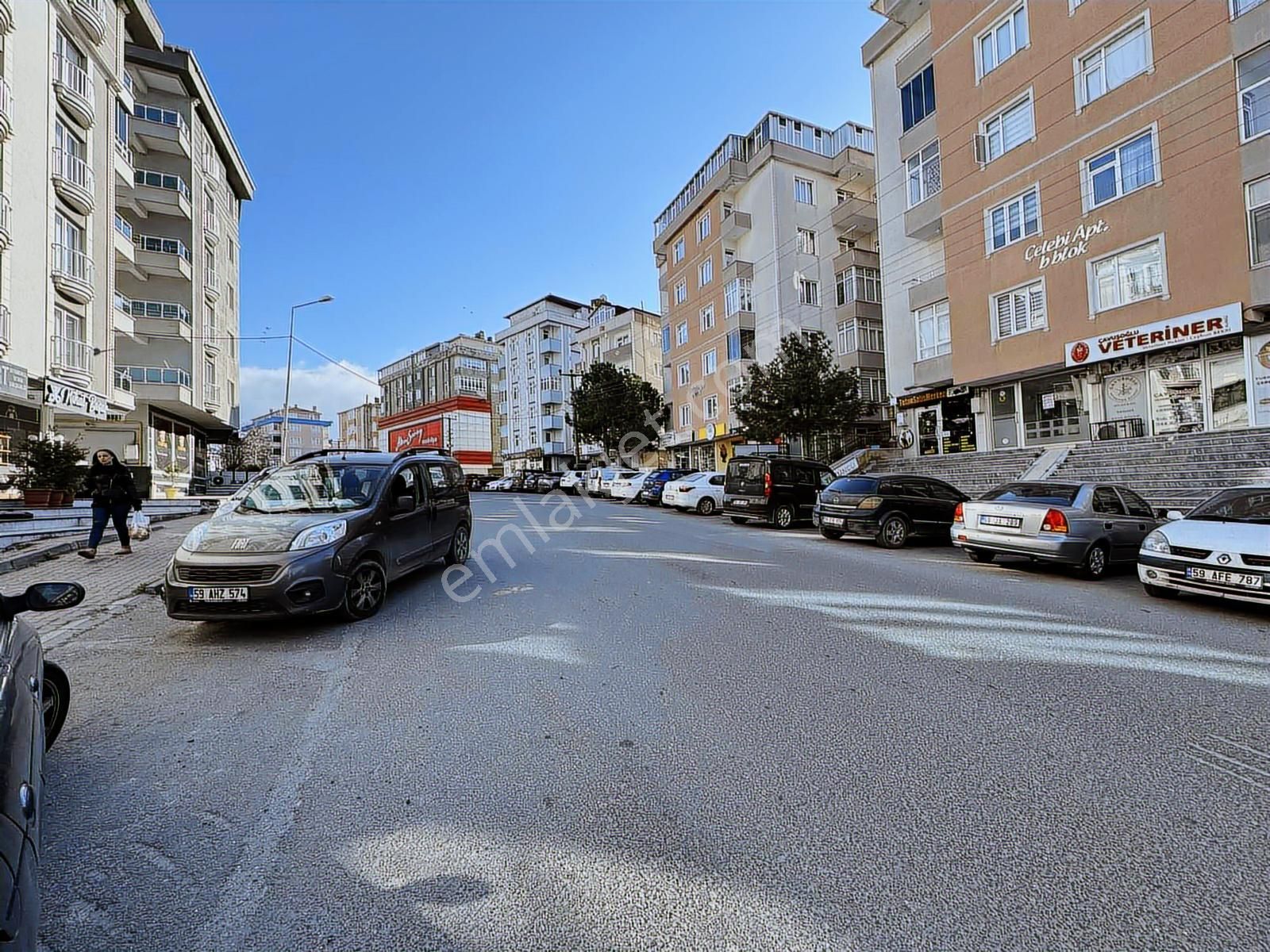 Çerkezköy Merkezde Satılık İskanlı 3+1 Daire - Görsel 2