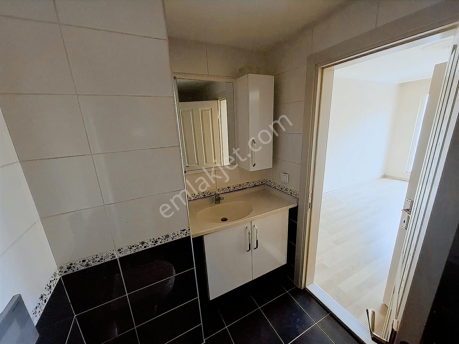 Gümüşlükte Kiralık 3.kat 3+1 Daire Yeni Gibi - Görsel 8