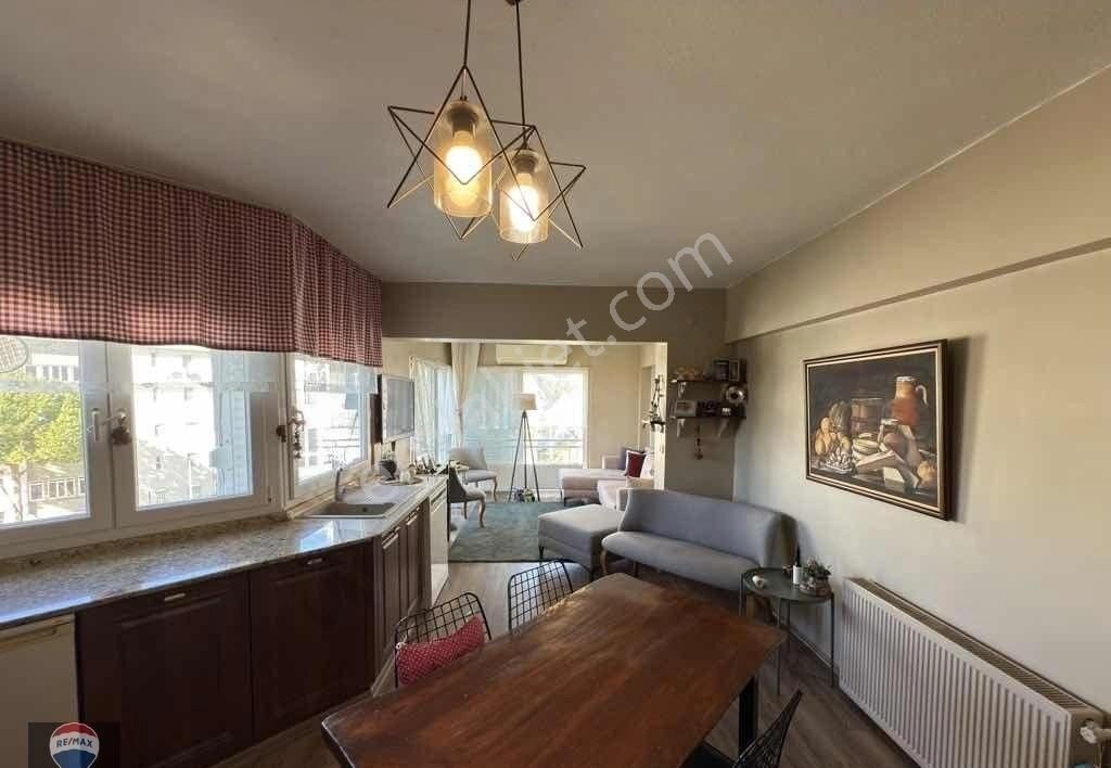 Ege Mahallesinde Geniş 3+1 Havuzlu Site Satılık Daire - Görsel 2