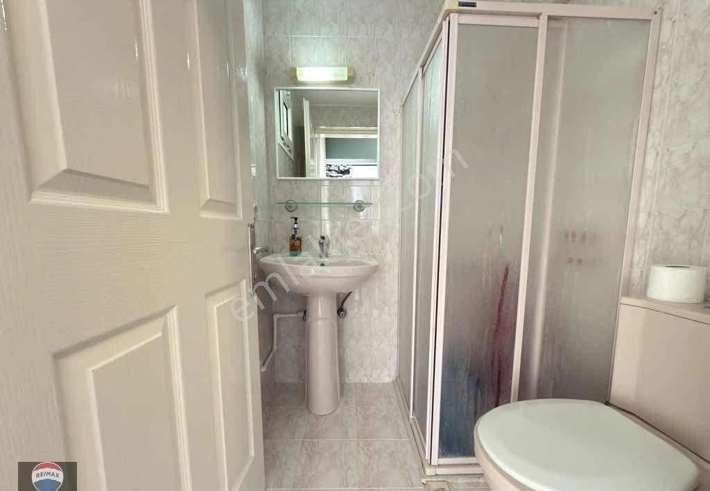 Ege Mahallesinde Geniş 3+1 Havuzlu Site Satılık Daire - Görsel 17