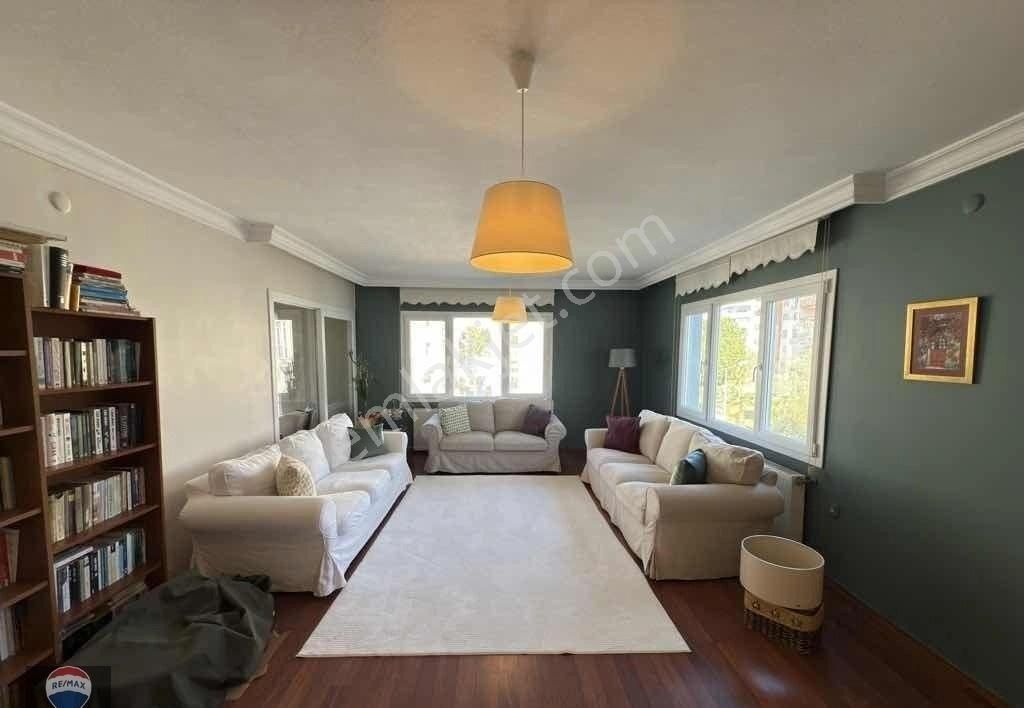 Ege Mahallesinde Geniş 3+1 Havuzlu Site Satılık Daire - Görsel 12