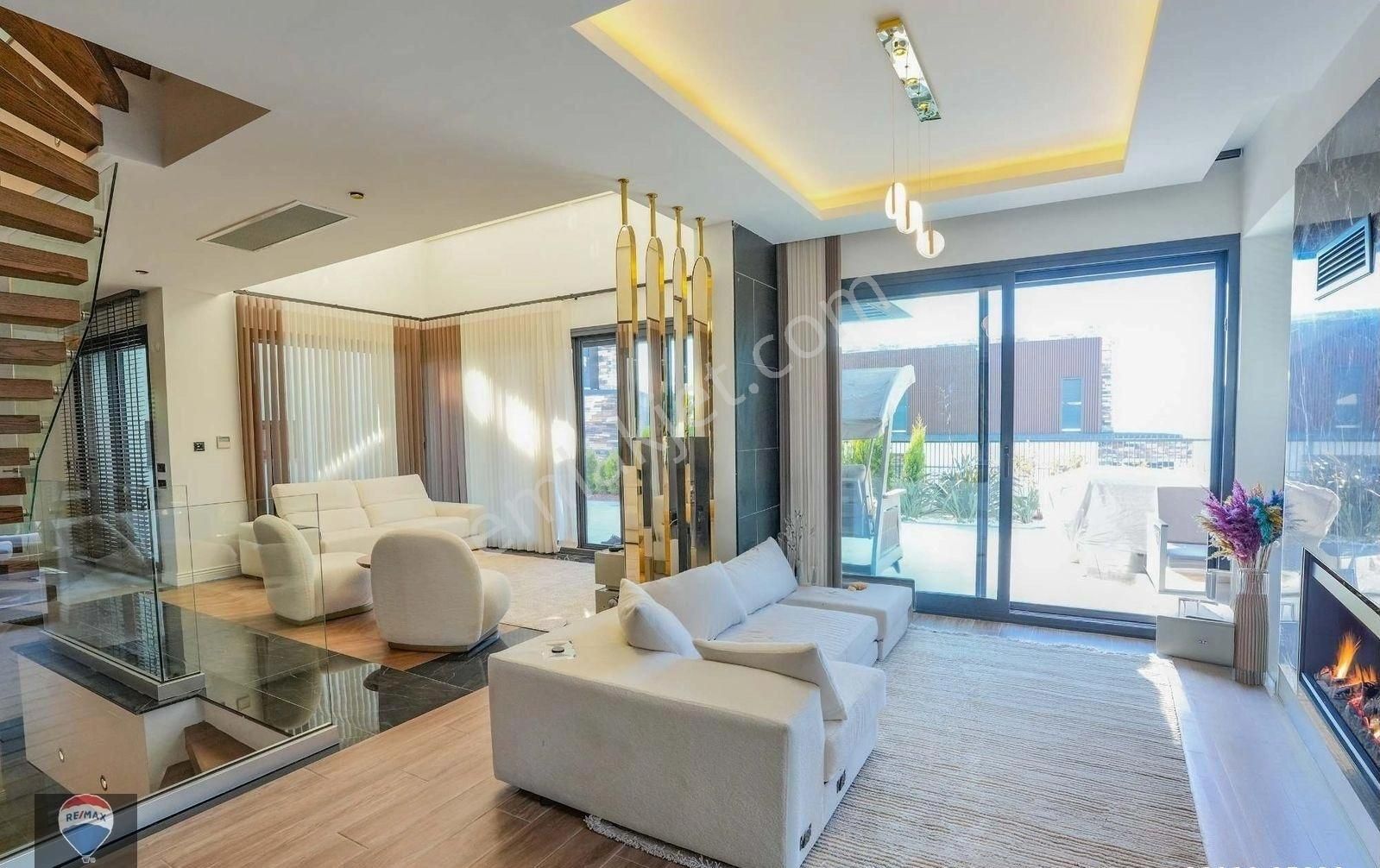 Kuşadası Perla Manzara Villaları 5+1 Özel Havuzlu Asansörlü Villa - Görsel 29