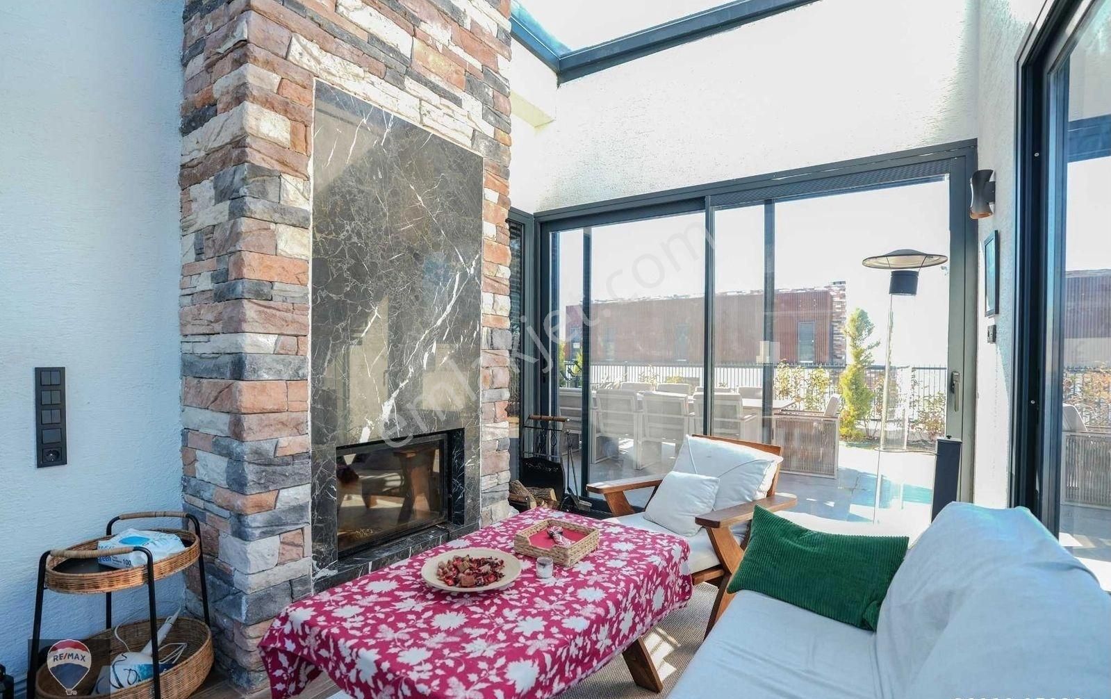 Kuşadası Perla Manzara Villaları 5+1 Özel Havuzlu Asansörlü Villa - Görsel 14