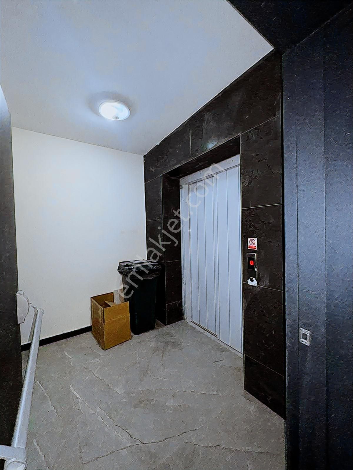 Adres Göksu Göl Manzaralı Satılık 4+1 Lüx Daire - Görsel 13