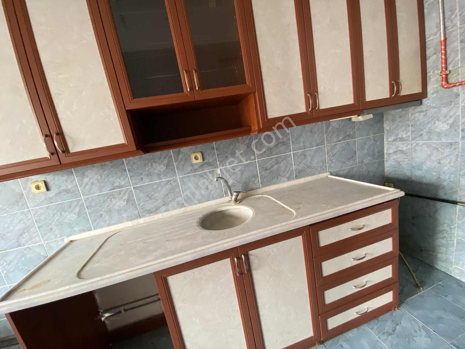 Konevi Mah Satılık Hesaplı 2+1 Daire