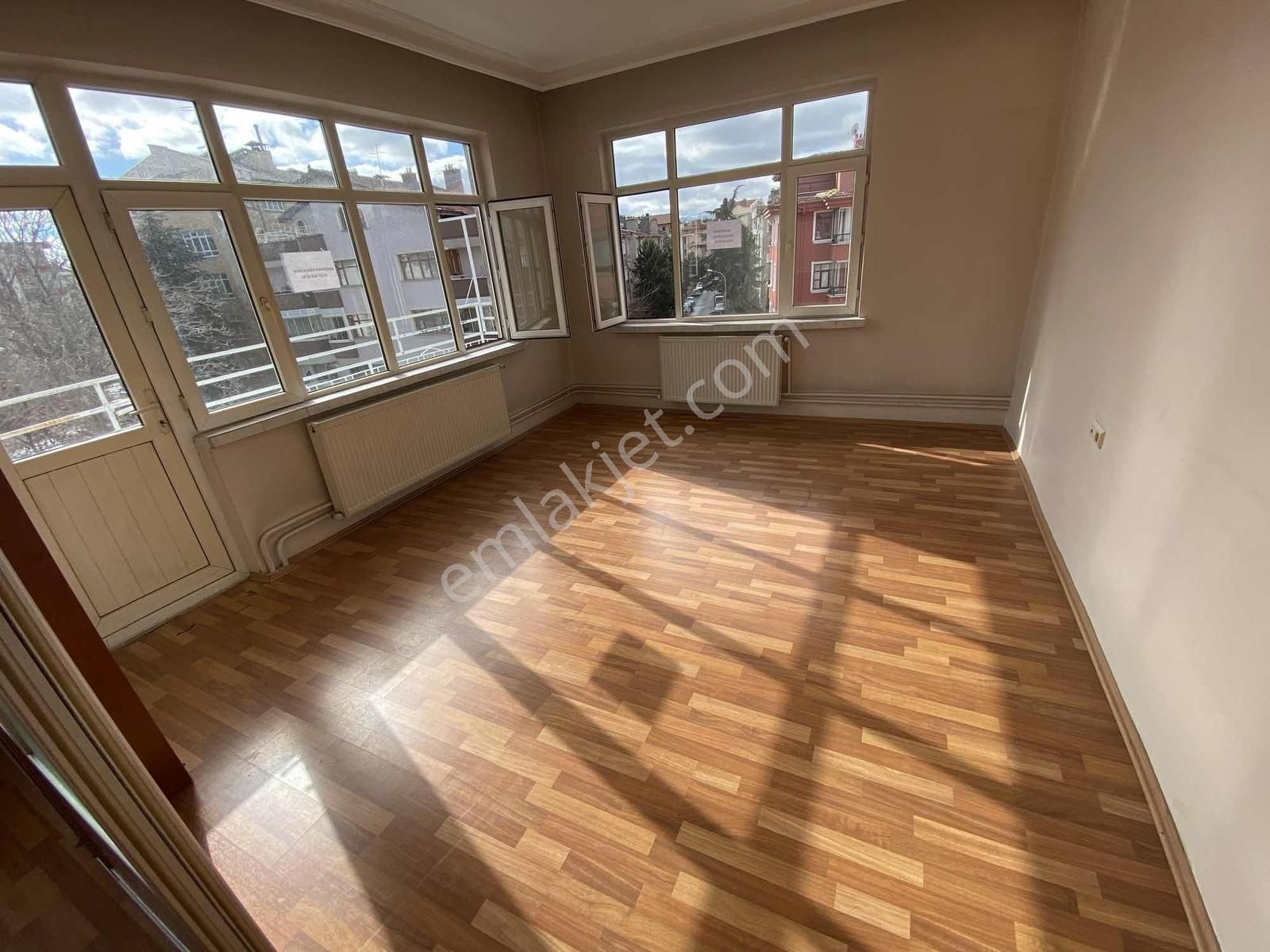 Konevi Mah Satılık Hesaplı 2+1 Daire - Görsel 6