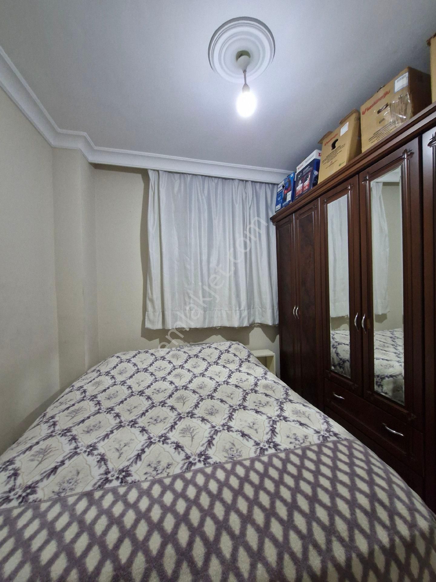 Küçükçekmece Yenimahalle De Satılık Asansörlü 2+1 Bahçekat Daire - Görsel 4