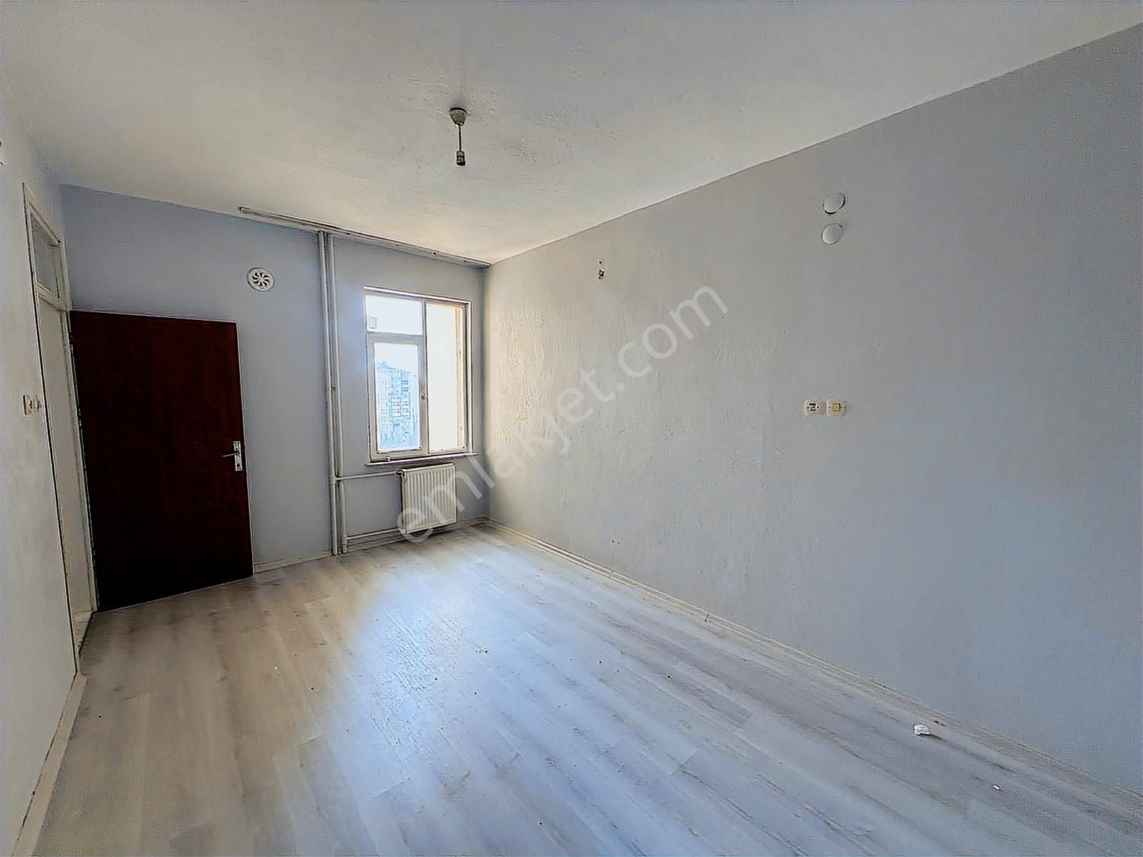 Bosna Her. Mh. 3+1/110m2 Komek Karşısı Aile Muhiti Kiralık Daire - Görsel 17