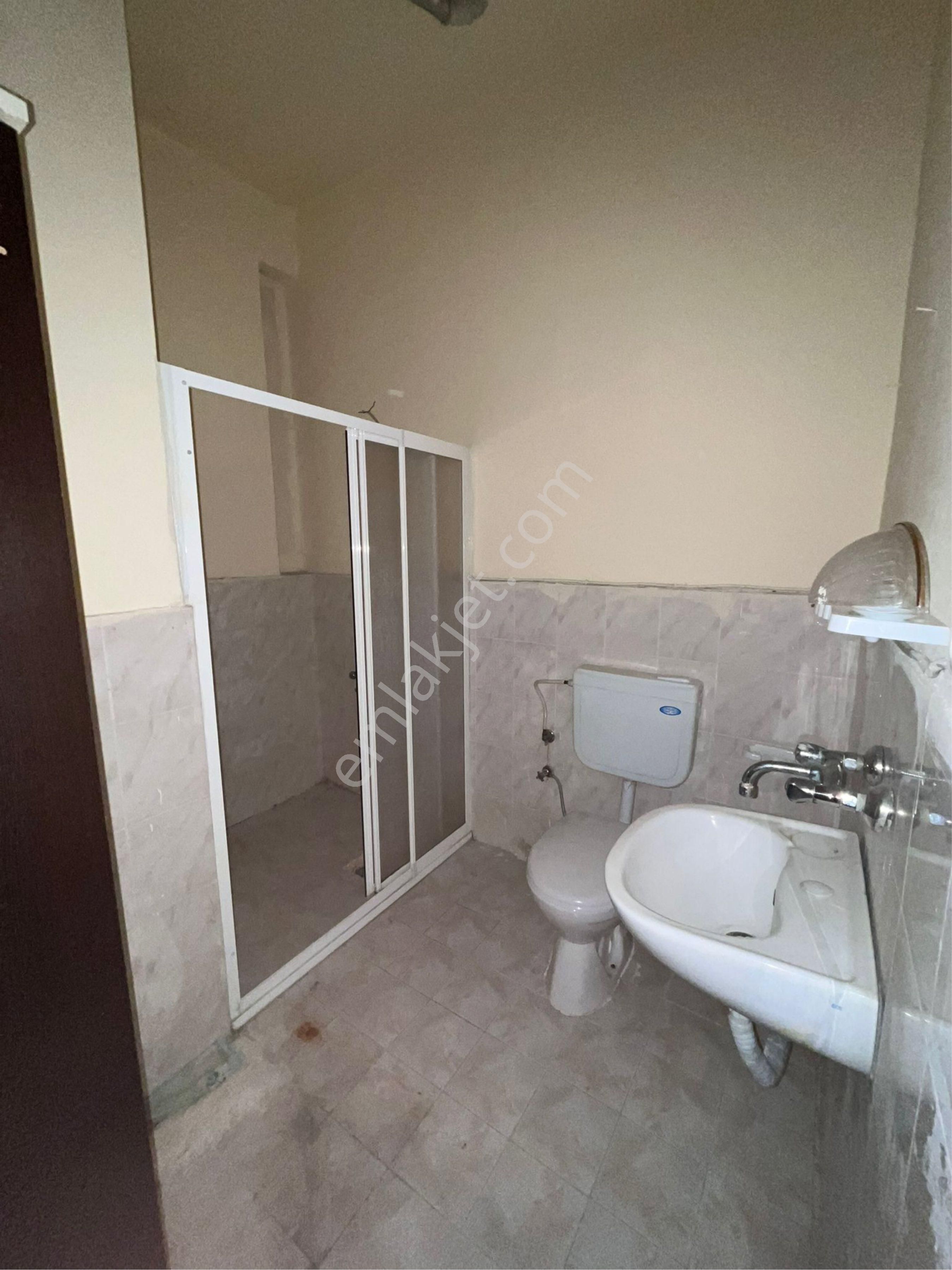 Hayalpark Civarı Ultra Geniş 1+1 Kiralık Daire - Görsel 10