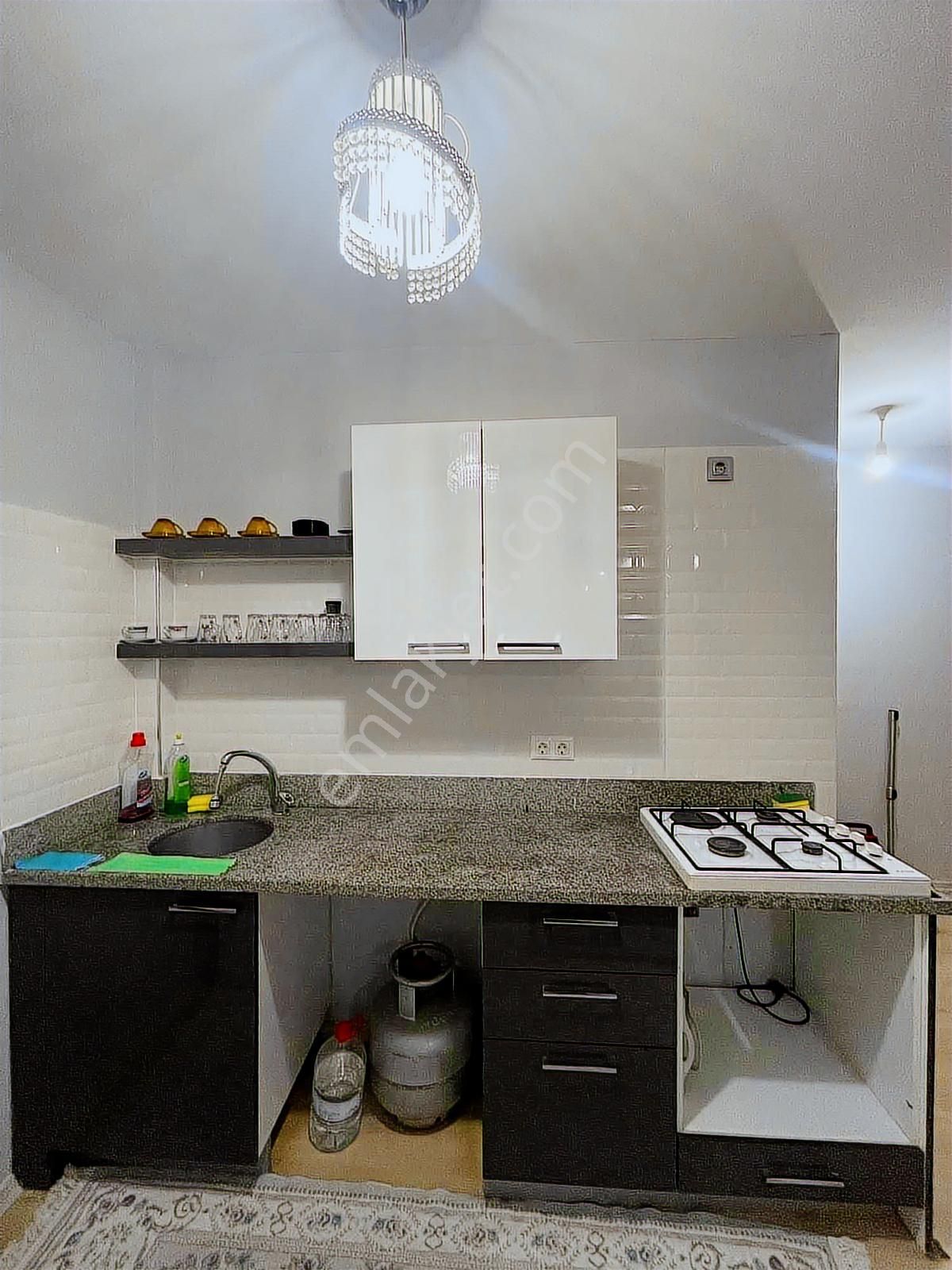 Kulepark~farkıyla~atü~üni~yanı~bulvar~üzeri~1+1~eşyalı~teraslı - Görsel 13