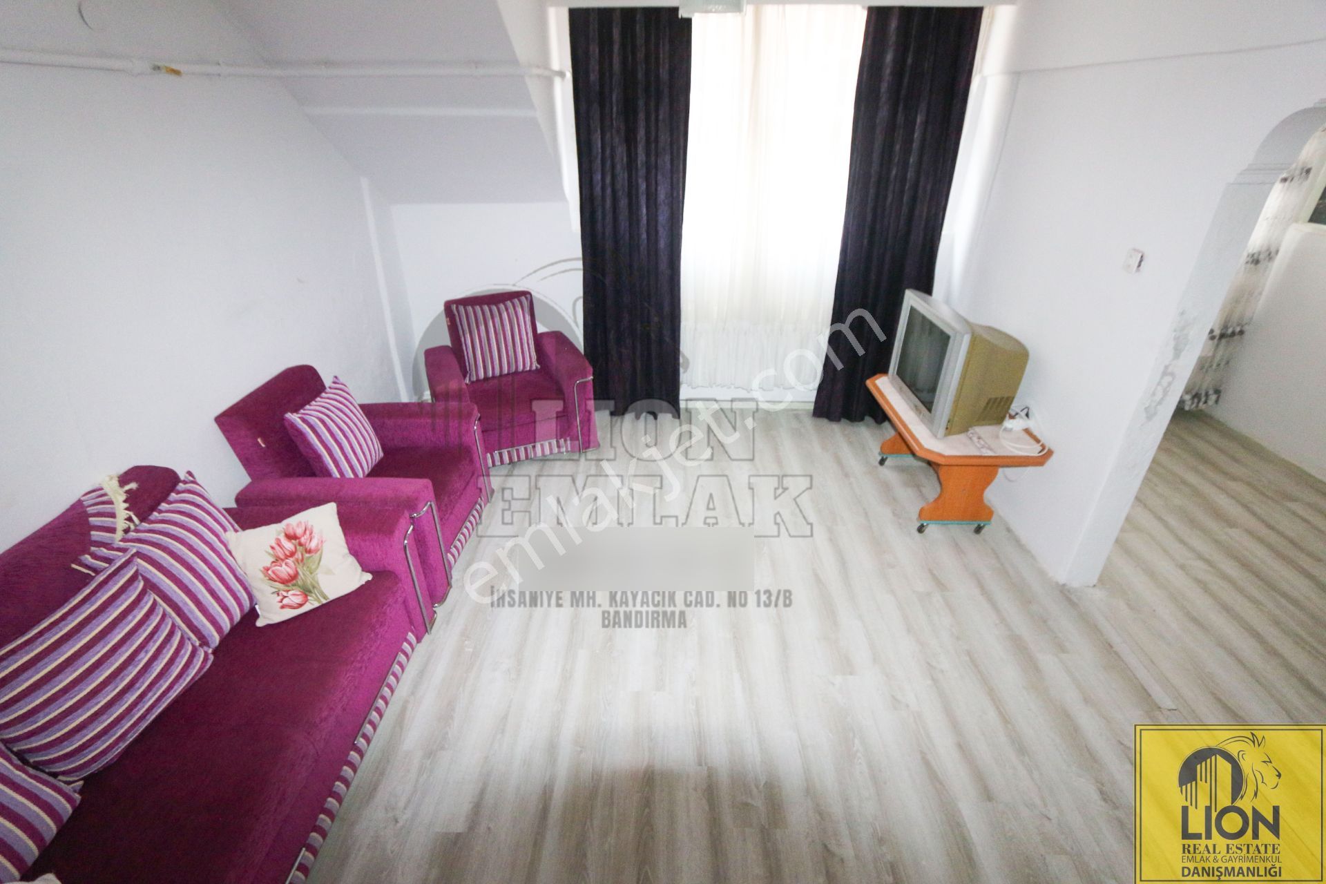 🟨⬛ Lion Emlak'tan 17 Eylül Mahallesi Çarşı Merkezde Eşyalı Kiralık 2+1 Daire⬛🟨 - Görsel 4