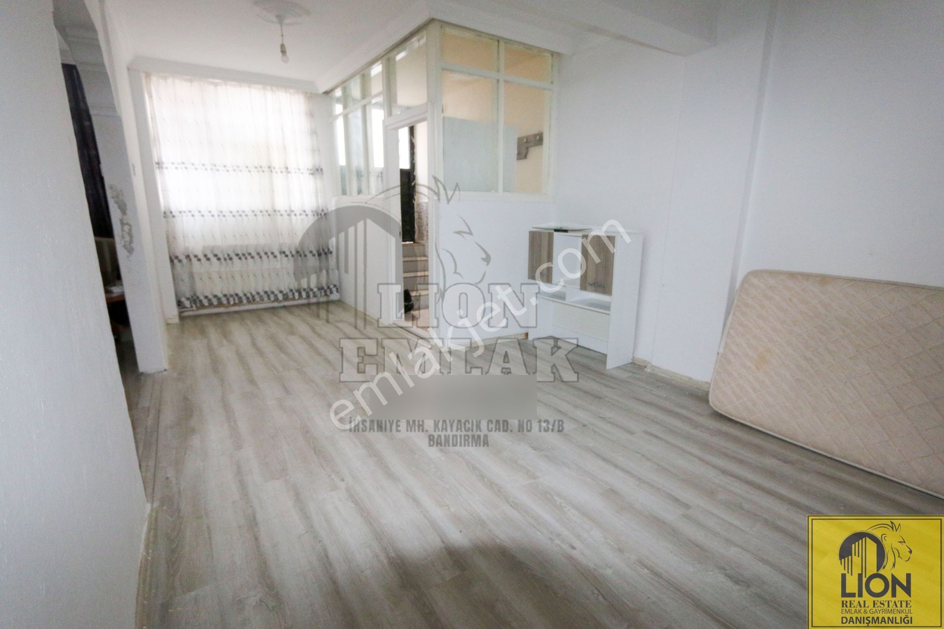 🟨⬛ Lion Emlak'tan 17 Eylül Mahallesi Çarşı Merkezde Eşyalı Kiralık 2+1 Daire⬛🟨 - Görsel 14