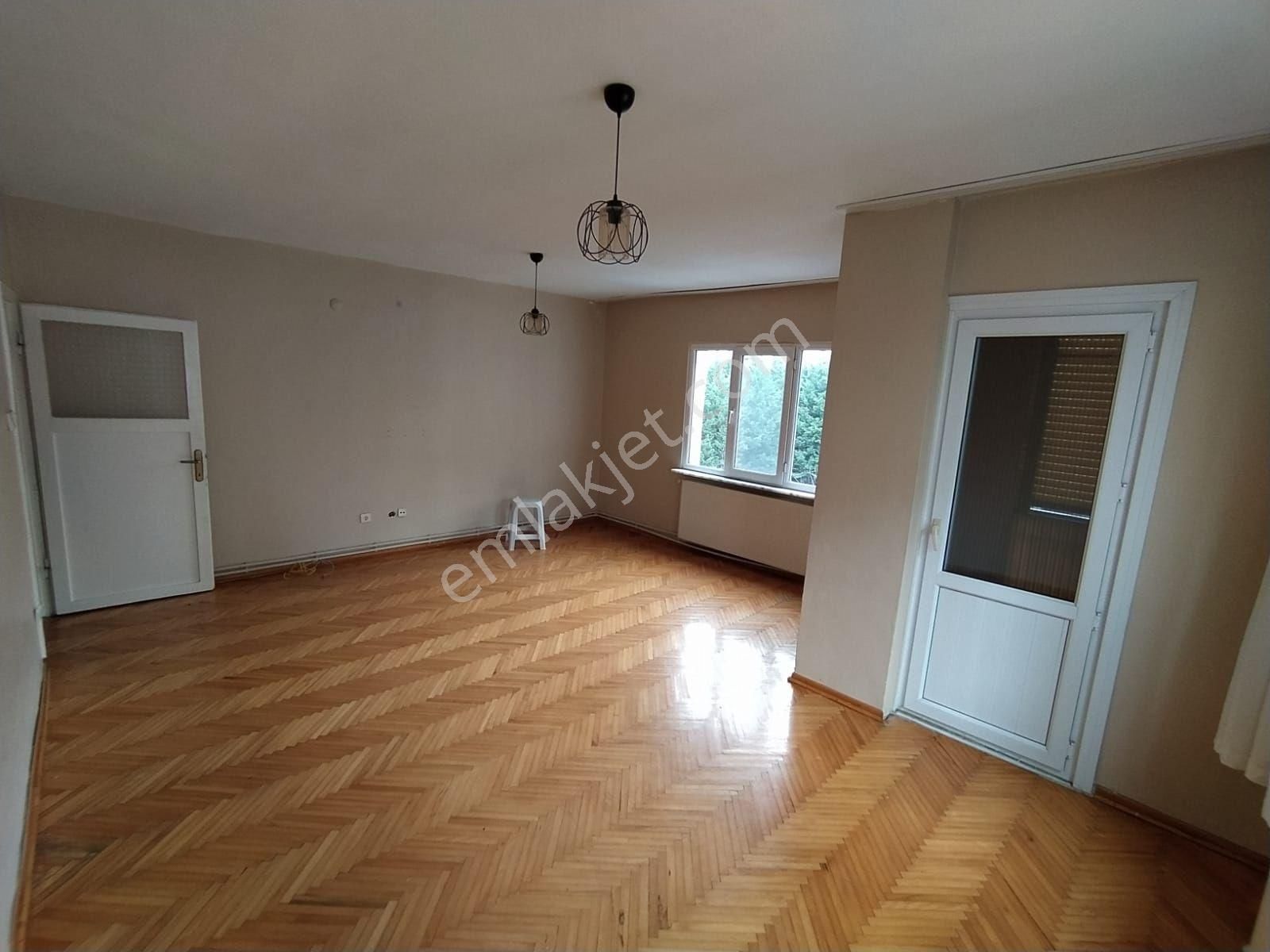 Mertcan Dan Yakacık Meydana Yürüme Arakat 3+1 Balkonlu Kiralık - Görsel 6