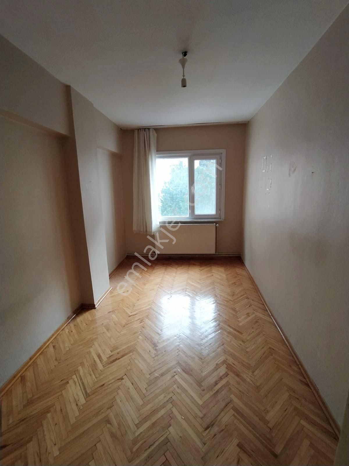 Mertcan Dan Yakacık Meydana Yürüme Arakat 3+1 Balkonlu Kiralık - Görsel 14