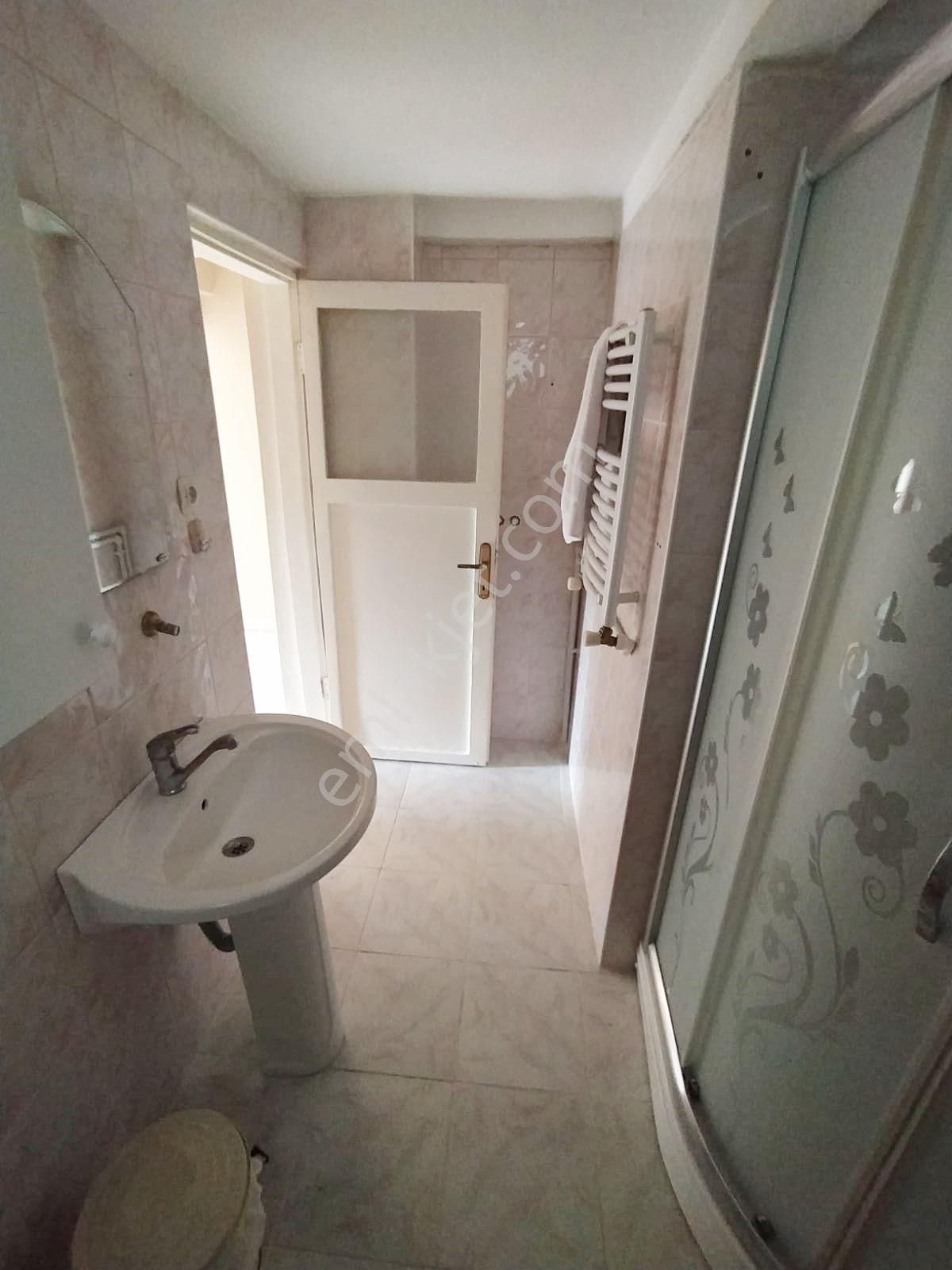 Mertcan Dan Yakacık Meydana Yürüme Arakat 3+1 Balkonlu Kiralık - Görsel 26