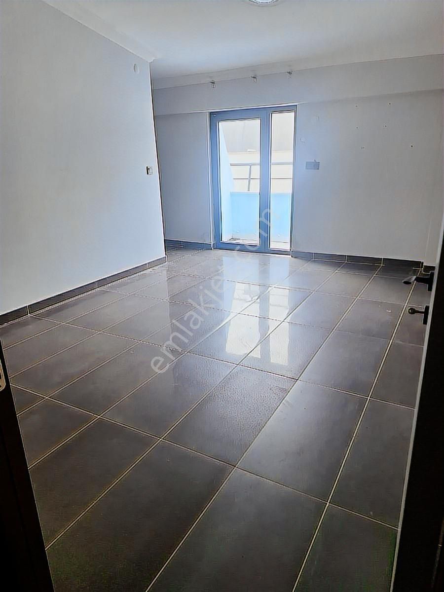 Bahçelievler Mahallesi Öğretmenevi Yakınında Satılık 4+1 Dublex - Görsel 16