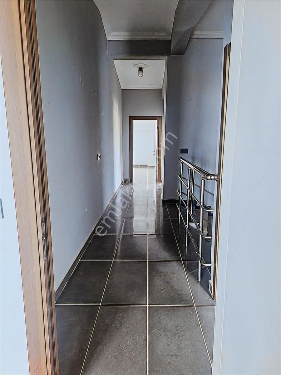 Bahçelievler Mahallesi Öğretmenevi Yakınında Satılık 4+1 Dublex - Görsel 12