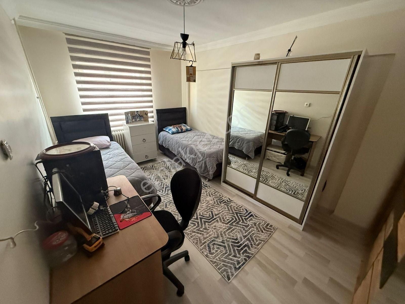 Selçuklu Mh'de 3+1katta Bağımsız Full Yapılı Ön Cephe Satılık Daire - Görsel 12