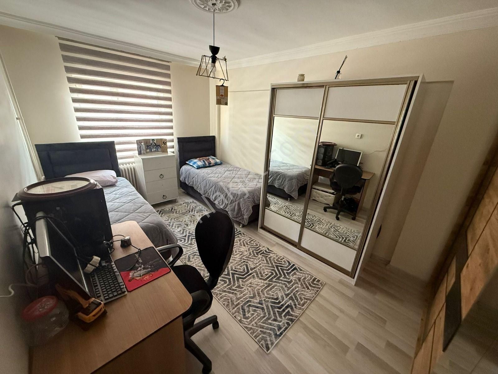 Selçuklu Mh'de 3+1katta Bağımsız Full Yapılı Ön Cephe Satılık Daire - Görsel 8